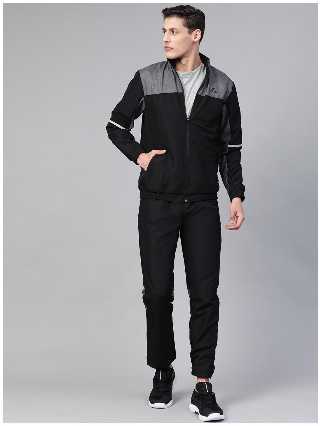 

Alcis Men Black Solid Regular Fit Track Suit