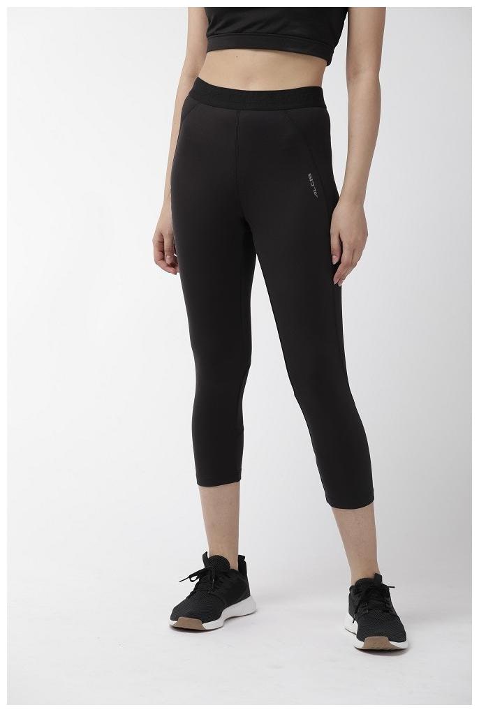 

Alcis Women Solid Sport shorts - Black