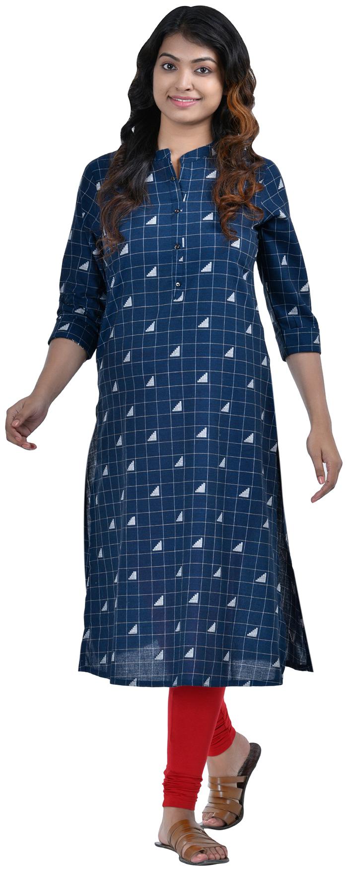 

South India Shopping Mall Women Blue Striped Straight Kurti