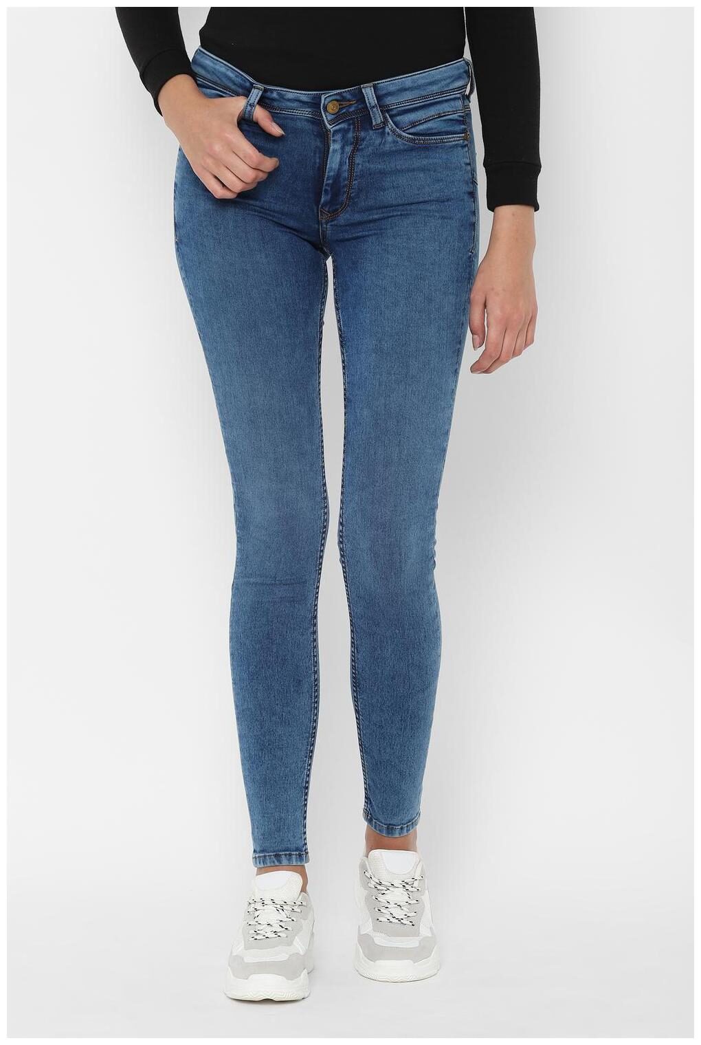 

Allen Solly Women Blue Relaxed fit Jeans