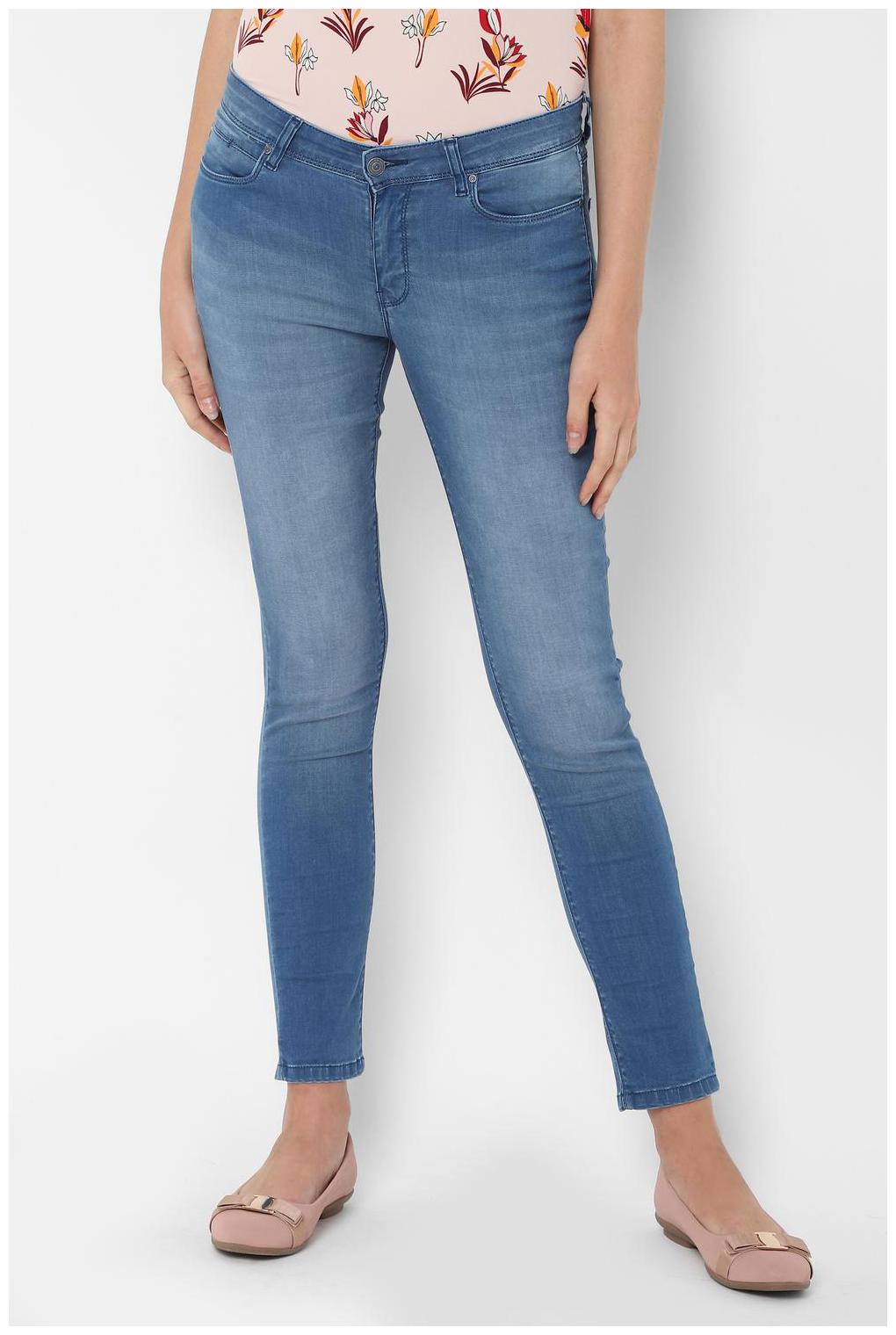 

Allen Solly Women Blue Slim fit Jeans