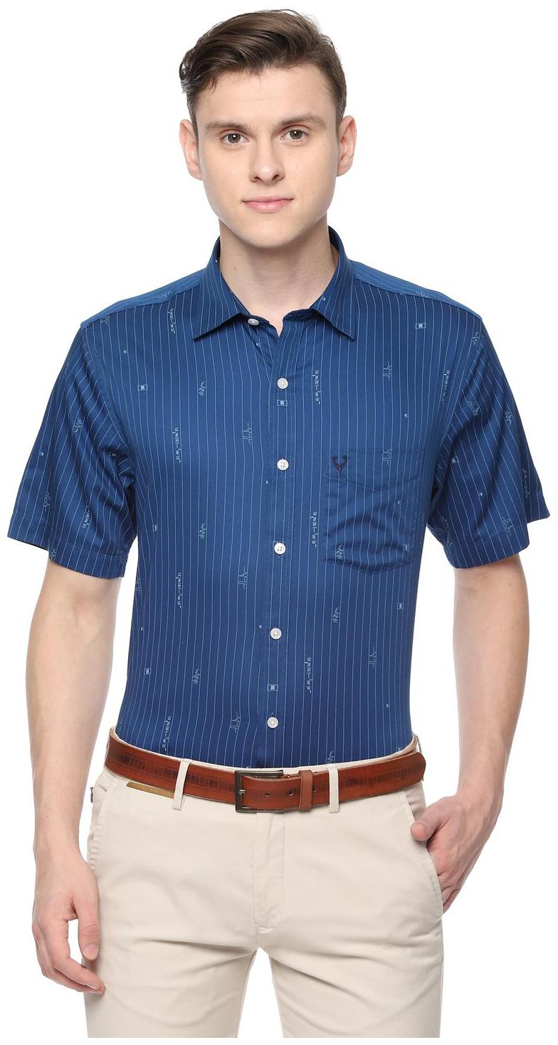 

Allen Solly Men Blue Horizontal Stripes Slim Fit Casual Shirt