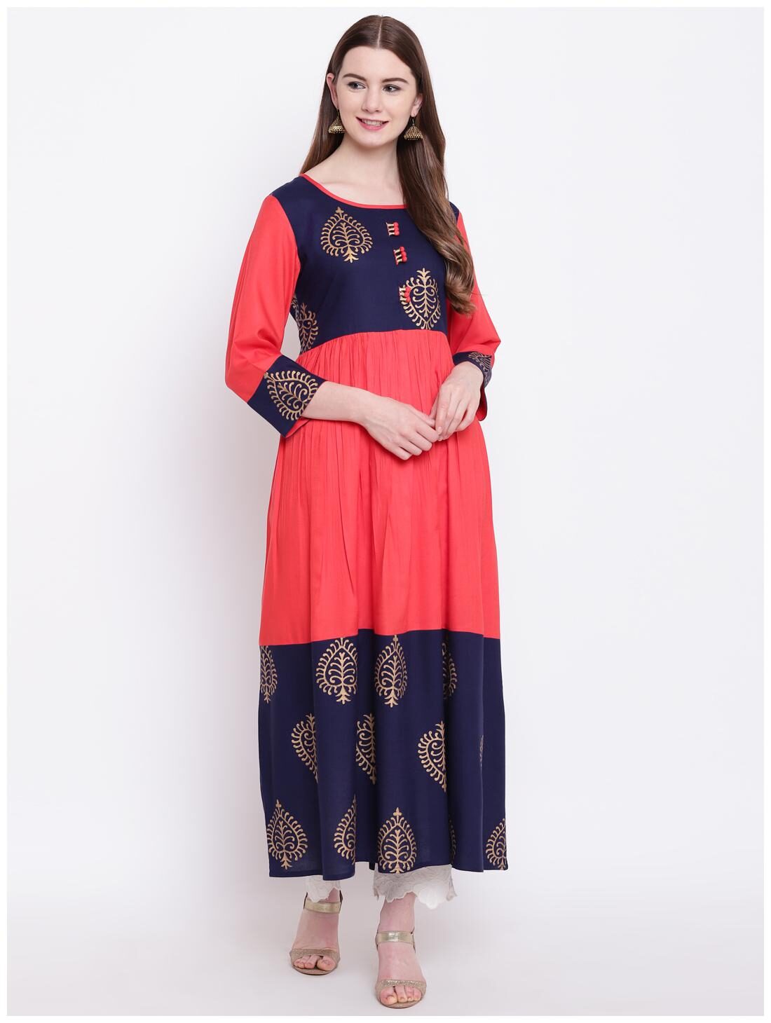 

Alori Women Pink Embroidered Straight Kurta