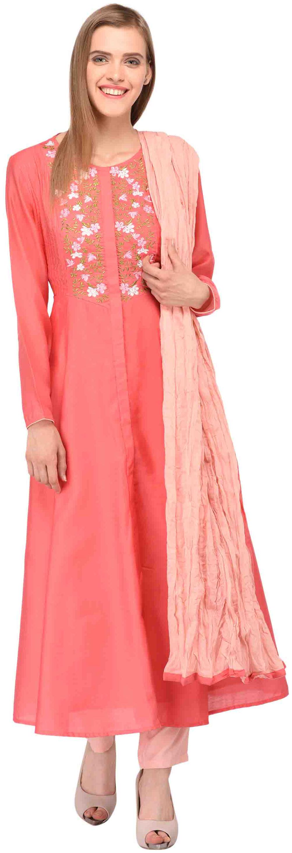 

Amadore Embroidered Kurta Parallel Pant (Stitched)