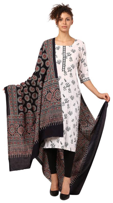 

Amodini Women Silk Floral Black Dupatta