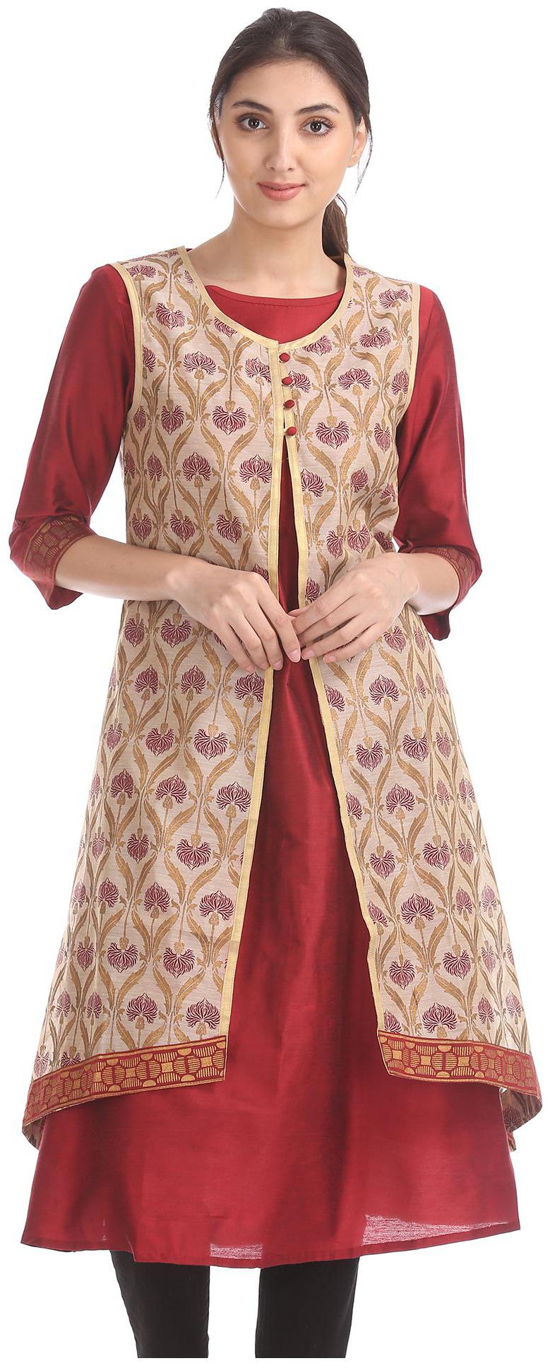 

Anahi Women Red Printed Straight Kurta
