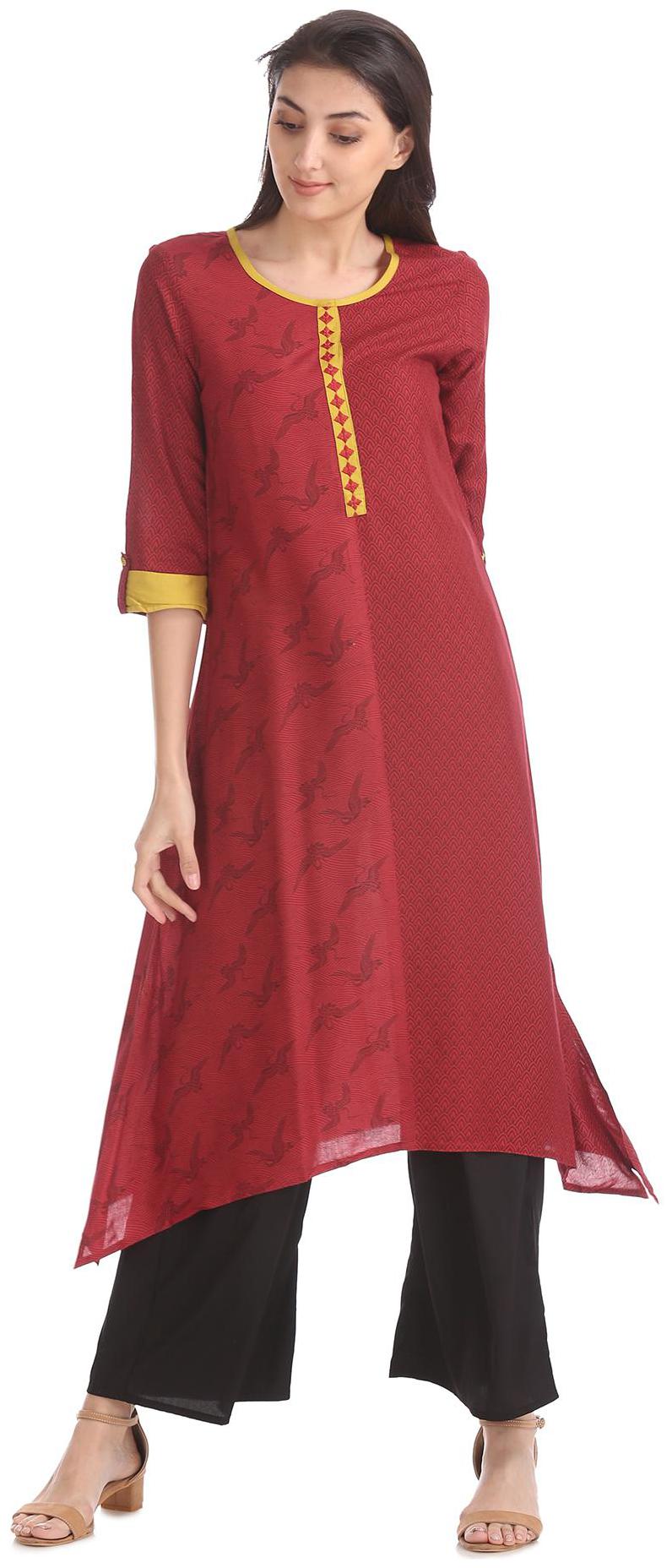 

Anahi Women Red Printed Straight Kurta