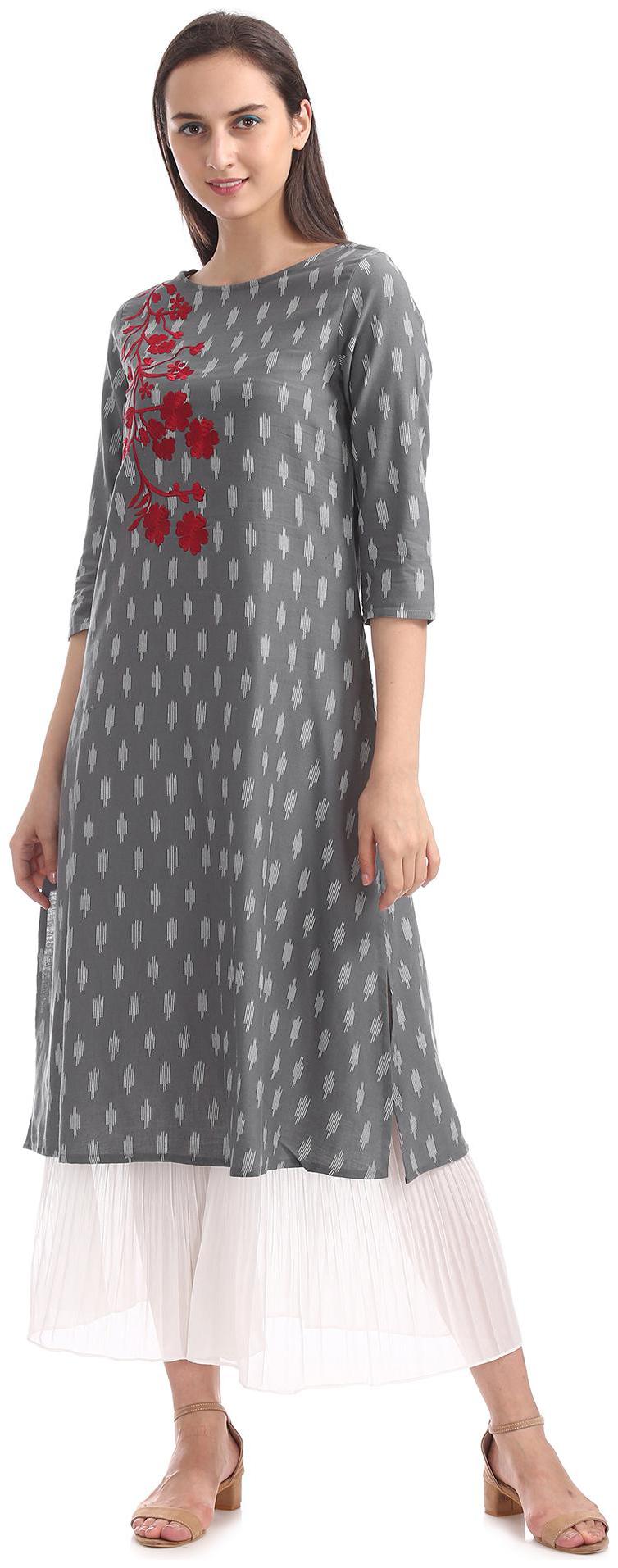 

Anahi Women Grey Embroidered Straight Kurta