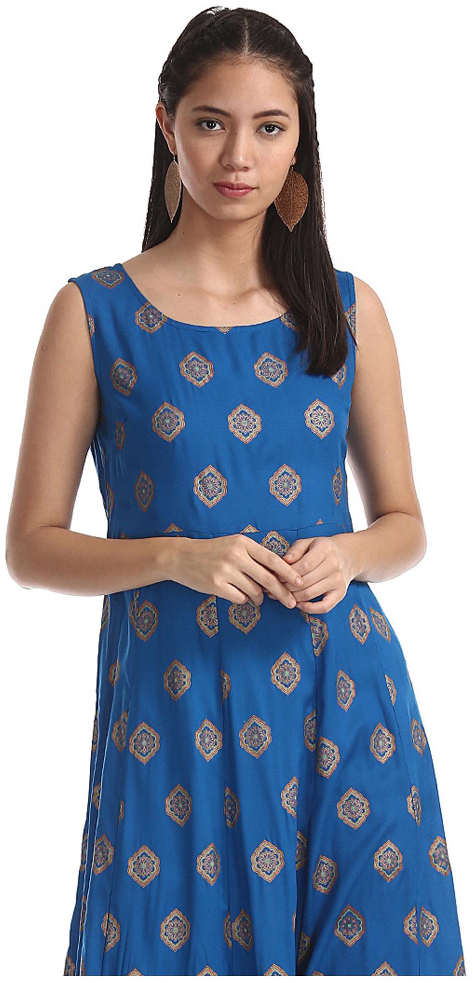 

Anahi Women Blue Printed Straight Kurta