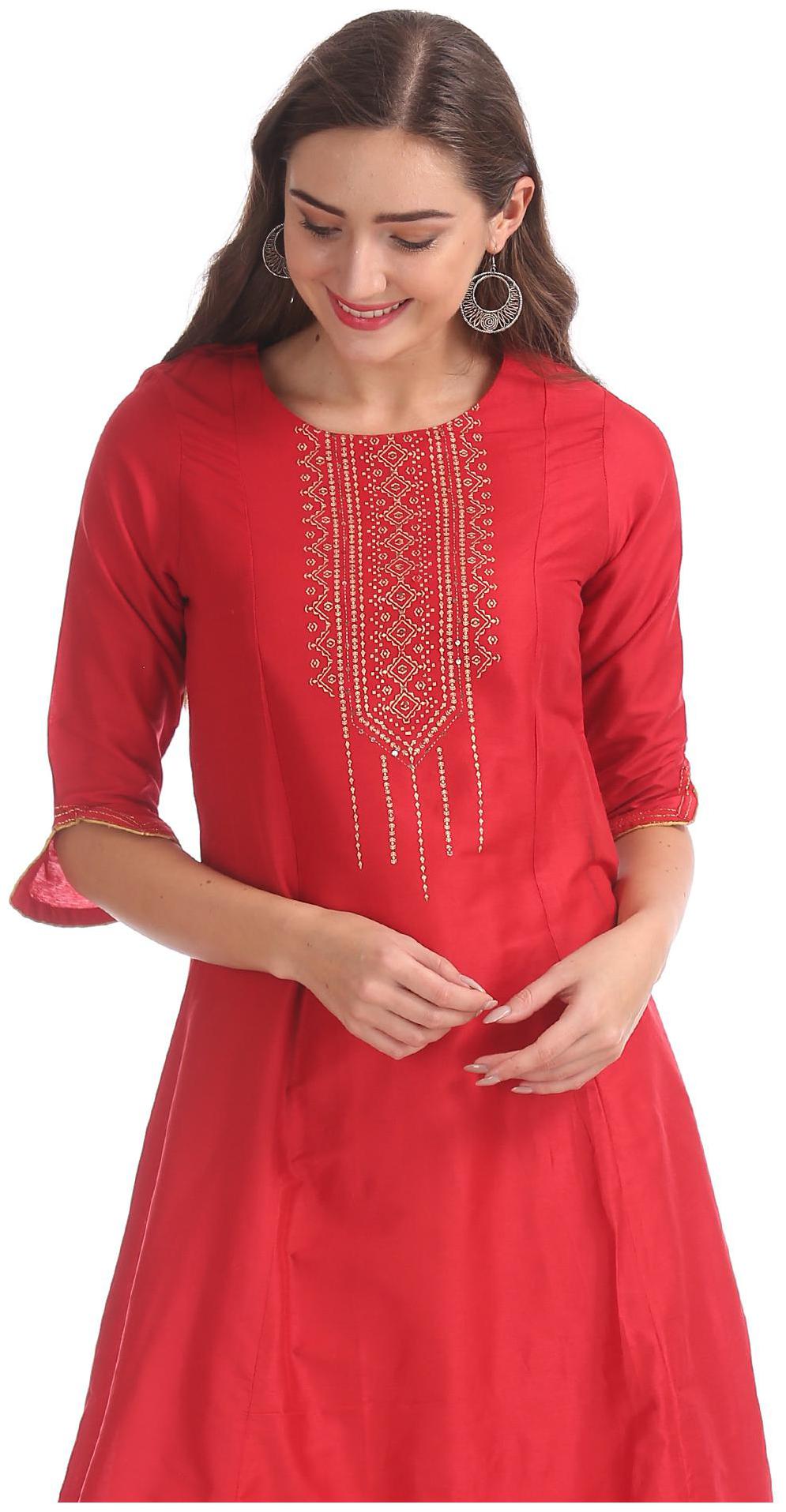 

Anahi Women Red Printed Straight Kurta
