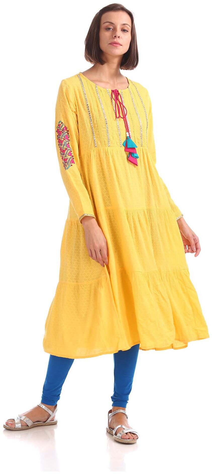 

Anahi Women Yellow Embroidered Straight Kurta