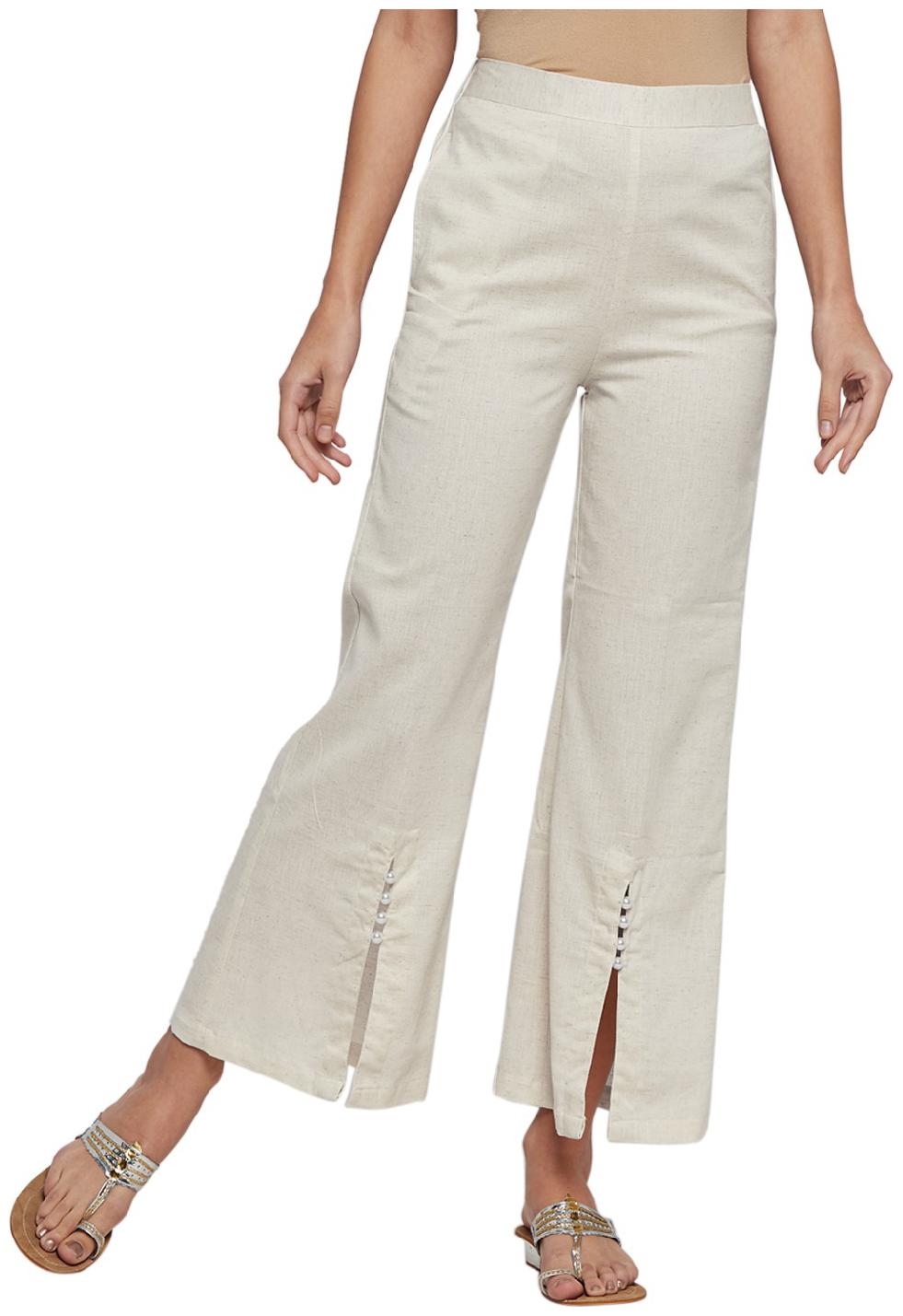 

ANIIQ White Solid Flared Palazzo