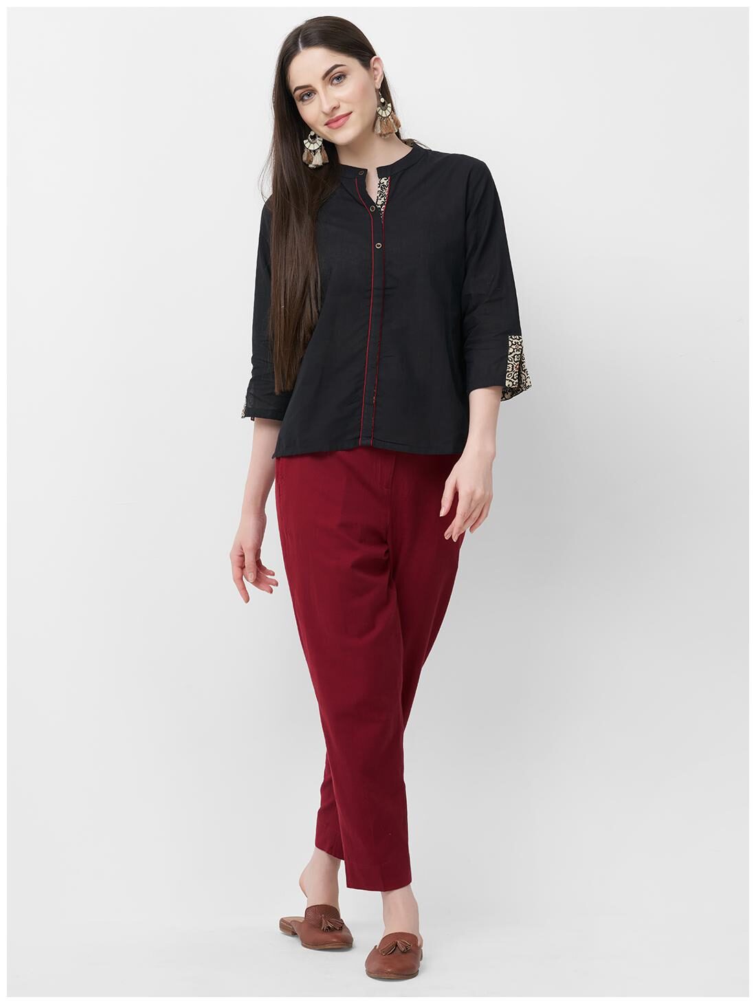 

ANVITA Women Solid Regular top - Black
