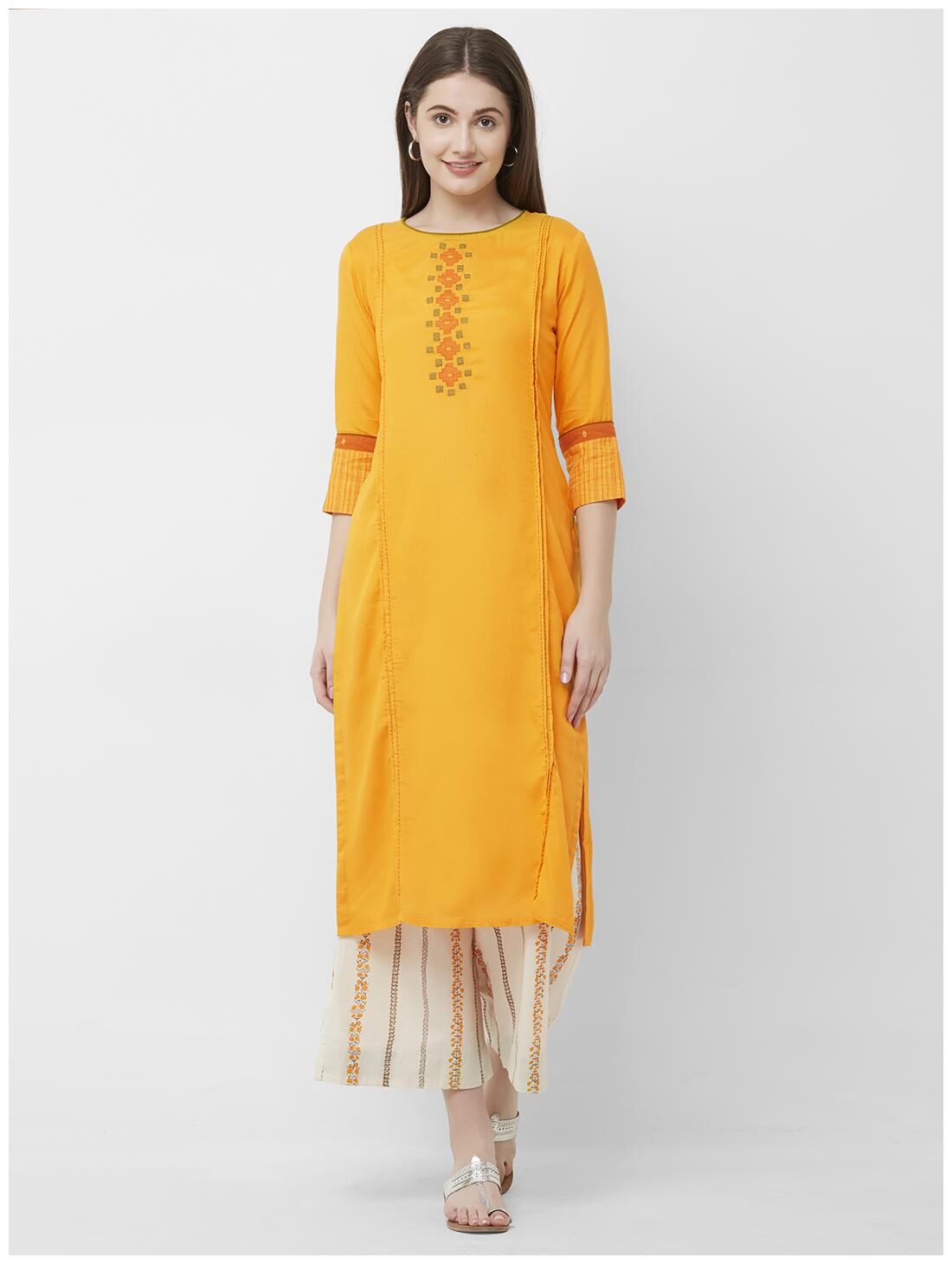 

ANVITA Women Yellow Embroidered Straight Kurta