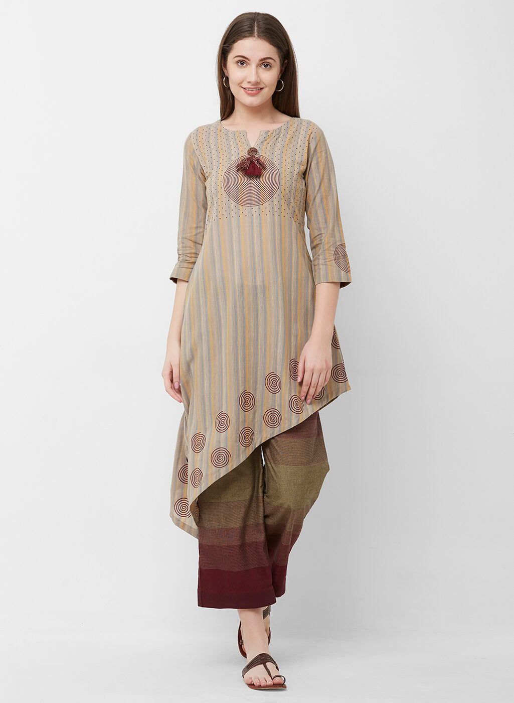 

ANVITA Women Beige Striped Regular Kurti With Palazzo