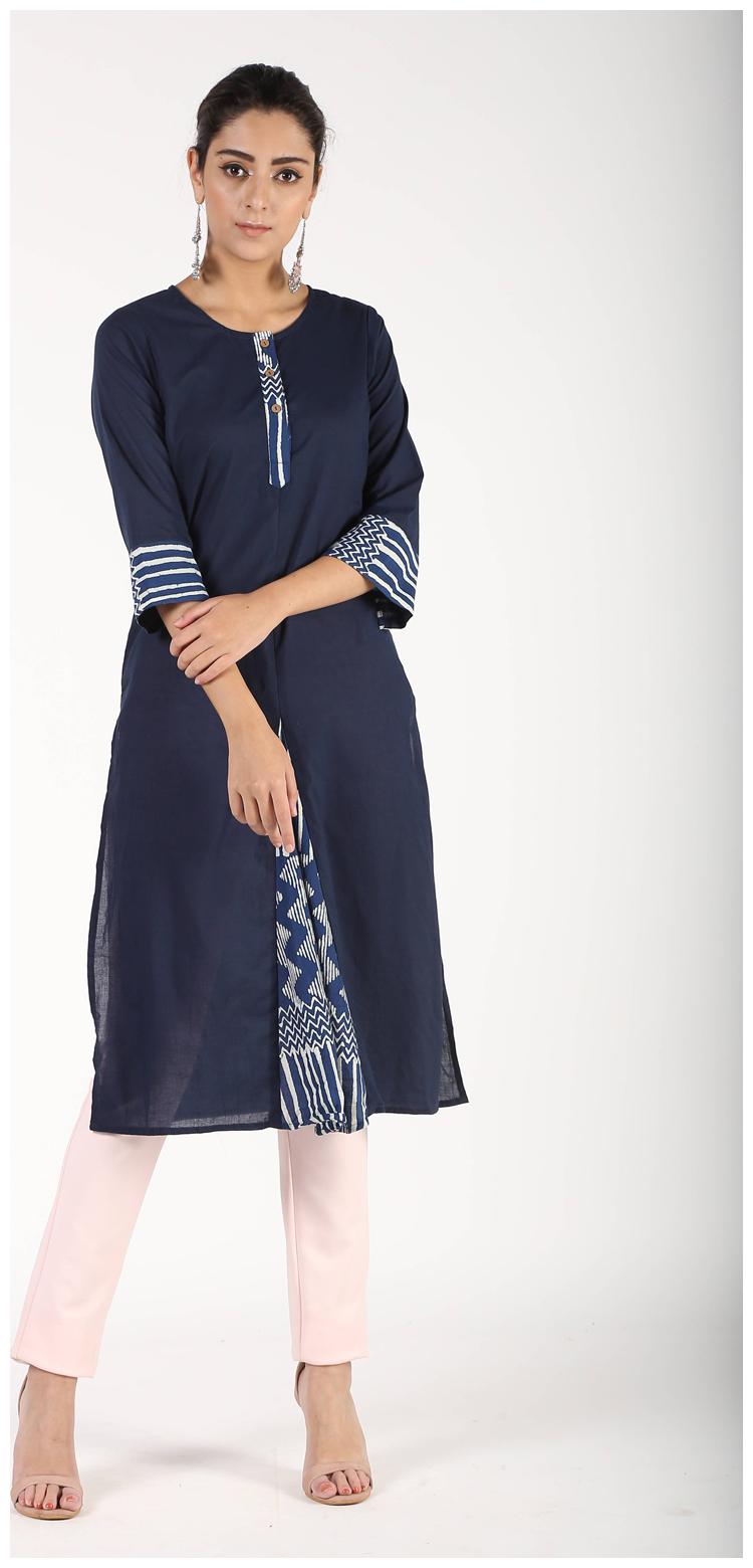 

Aprique Fab Women Blue Printed Straight Kurta