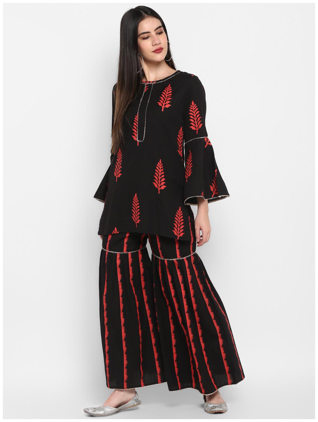 

Aprique Fab Women Black Printed Straight Kurta With Palazzo