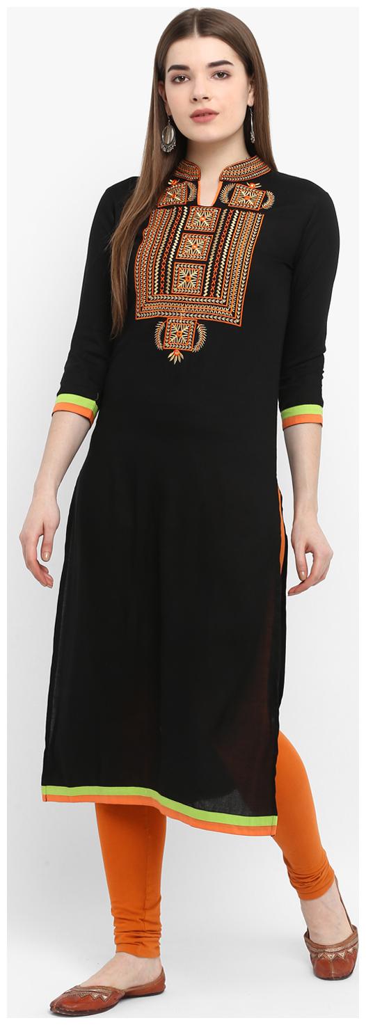

Aprique Fab Women Black Embroidered Straight Kurta