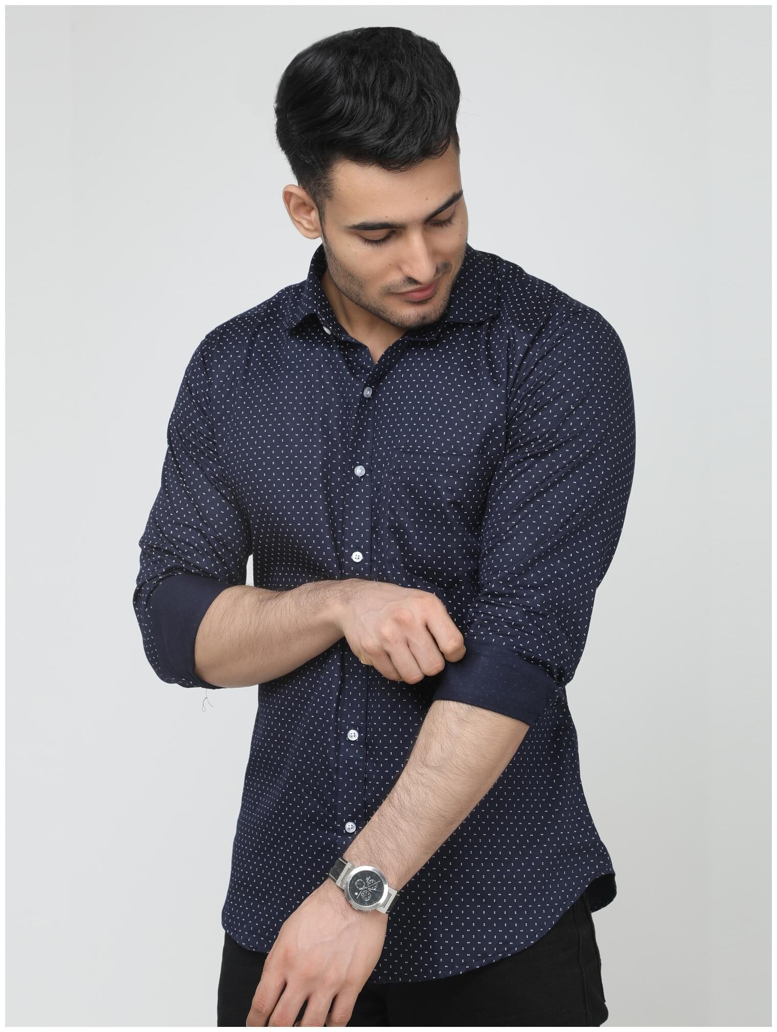 

ARDYN Men Navy Blue Printed Slim Fit Casual Shirt