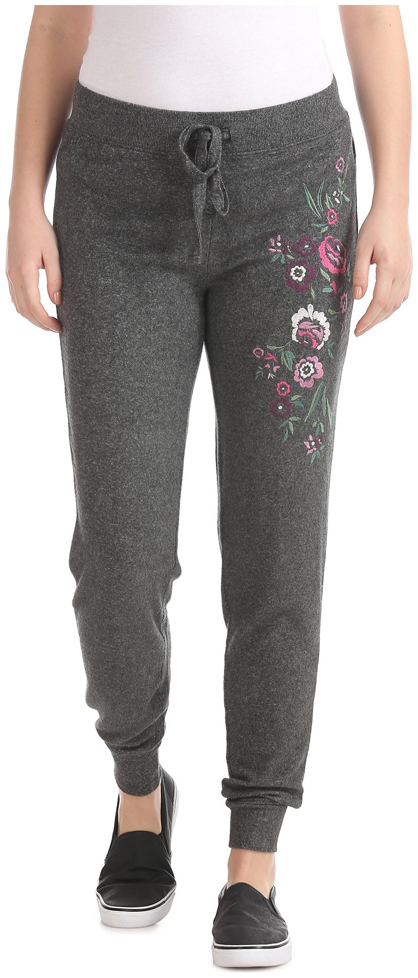 

A ropostale Women Grey Regular fit Regular trousers