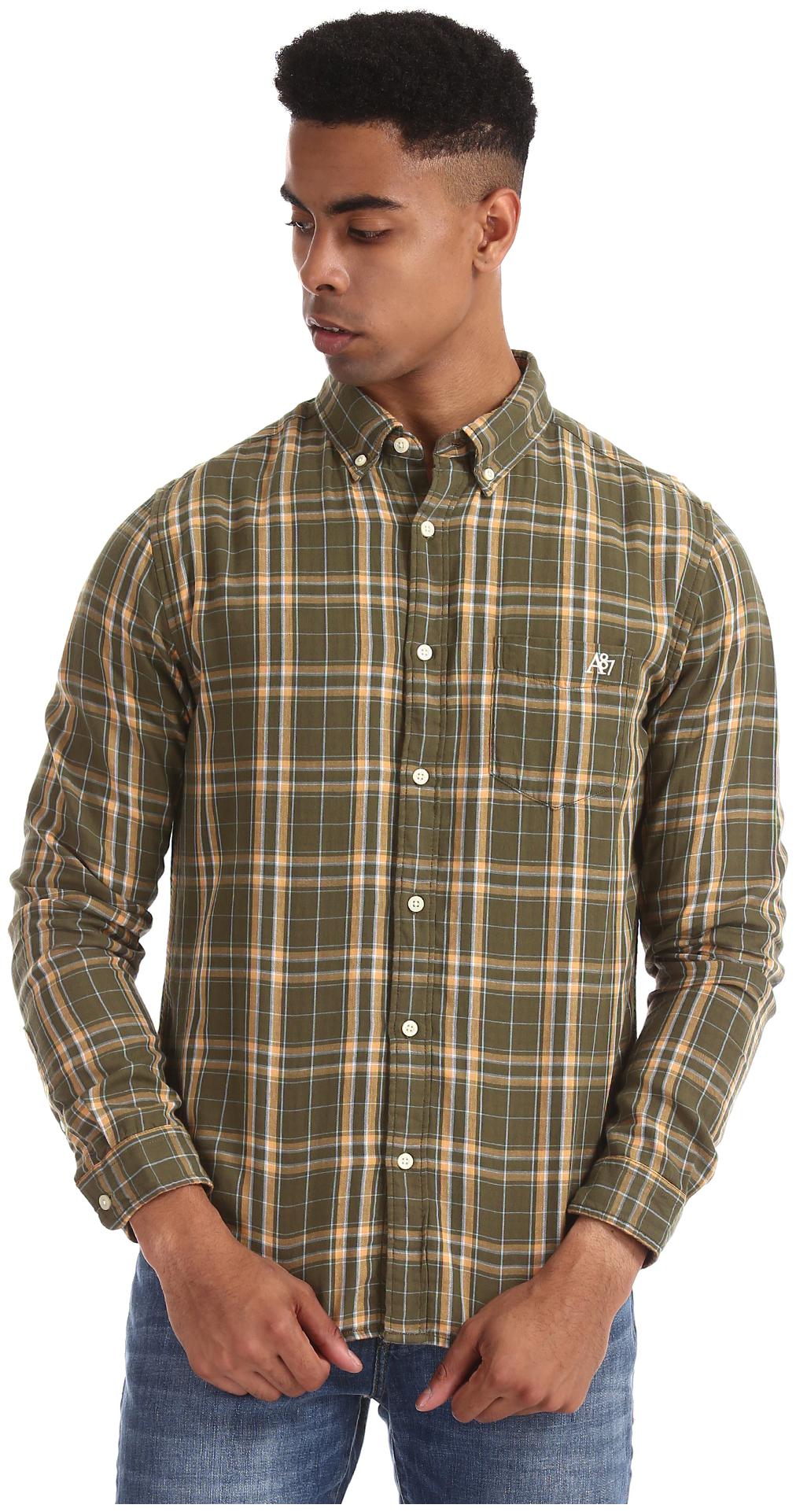 

A ropostale Men Green Checked Regular Fit Casual Shirt