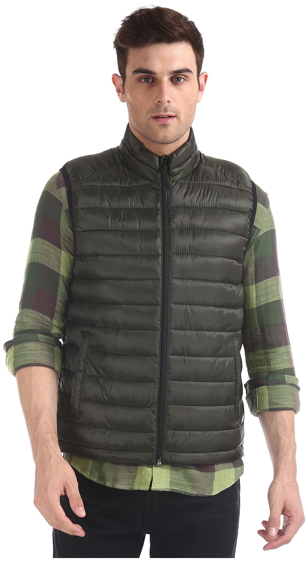 

A ropostale Men Green Solid Bomber jacket