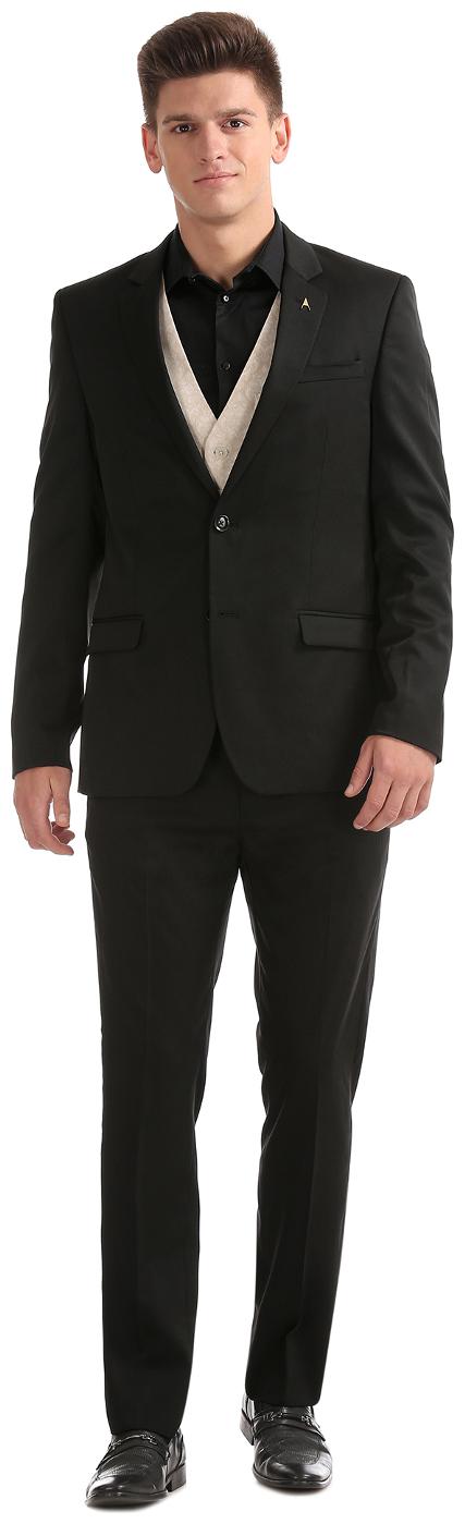 

Arrow Black Polyester Regular Fit Three Piece Suit