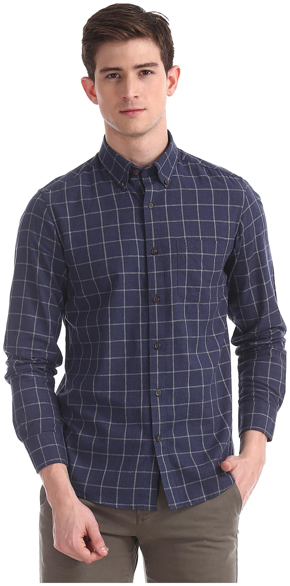 

Arrow Men Blue Checked Slim Fit Casual Shirt