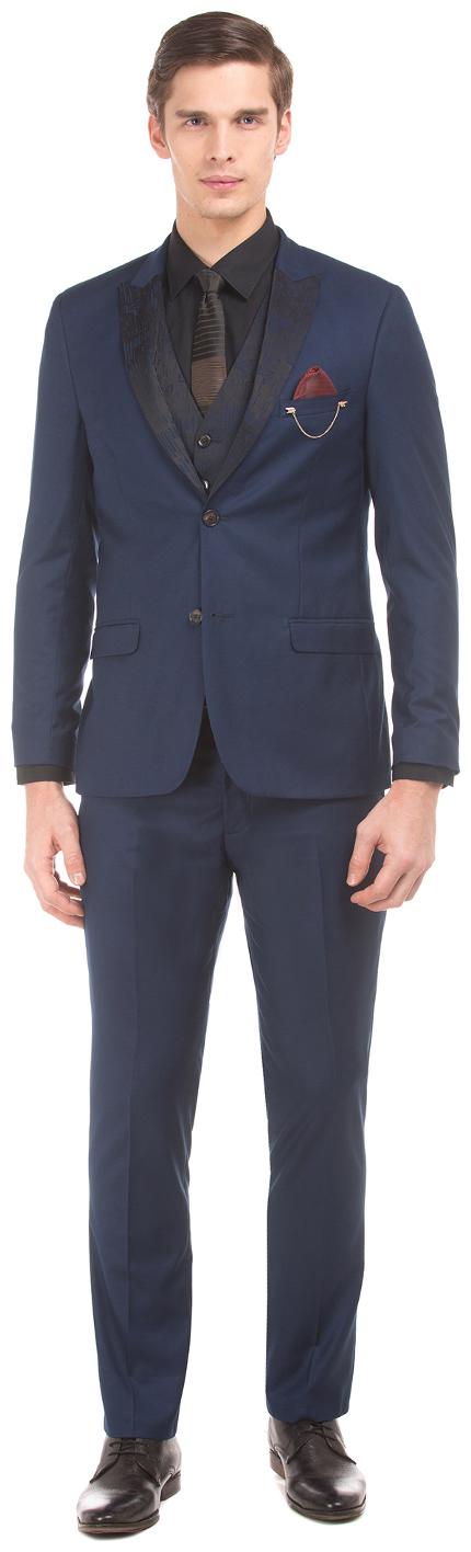 

Arrow Blue Others Solid Long sleeves Regular Fit Three-Piece Suit