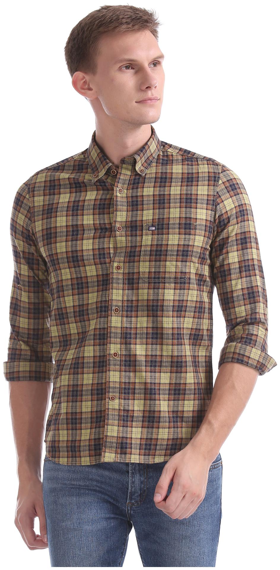 

Arrow Men Brown Checked Slim Fit Casual Shirt