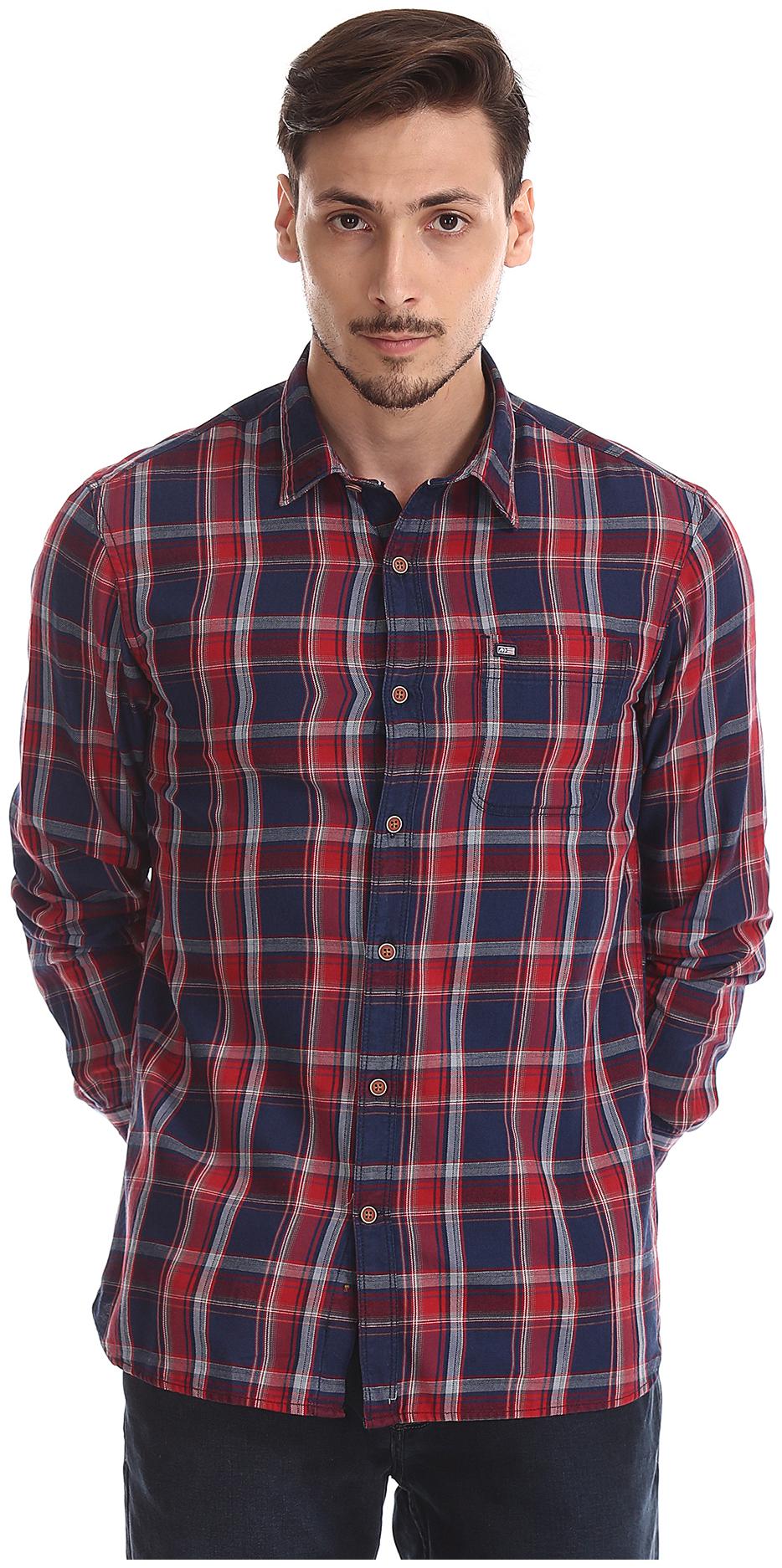 

Arrow Men Red Checked Slim Fit Casual Shirt