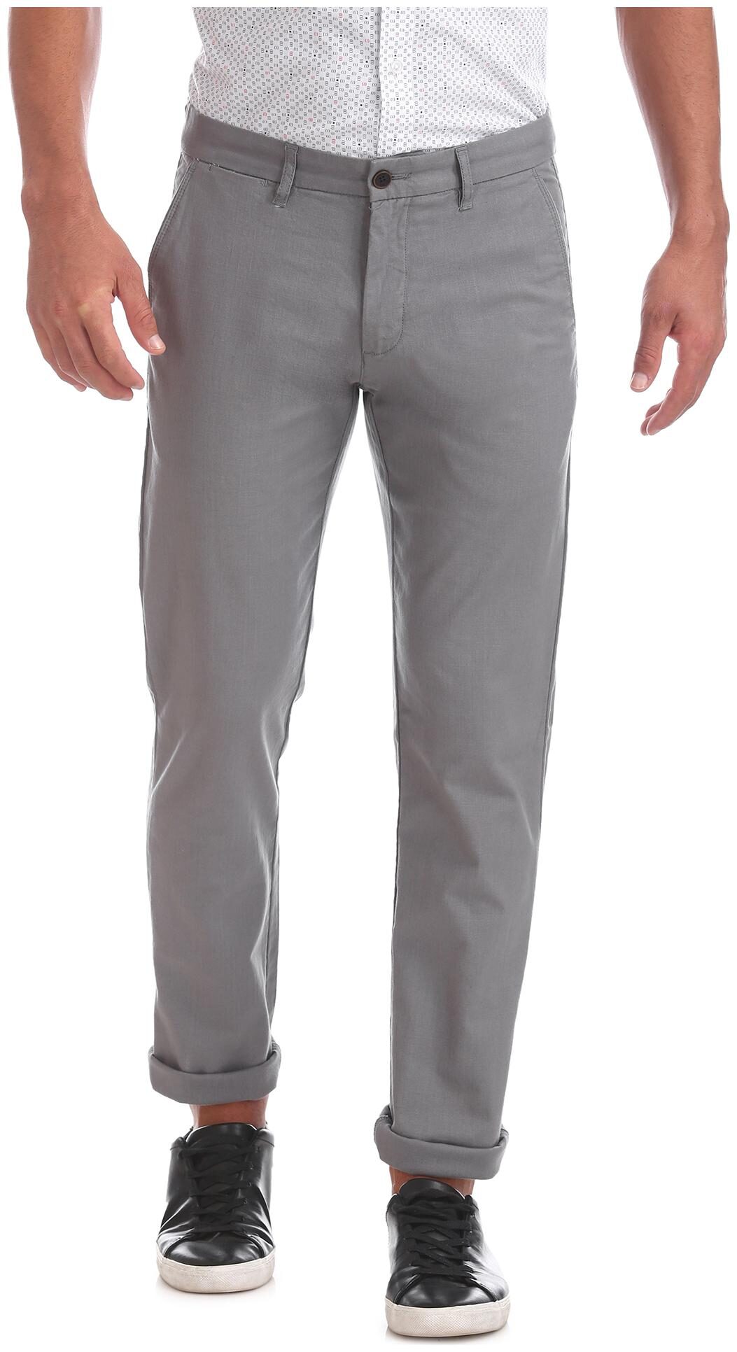 

Arrow Men Grey Solid Slim fit Regular trousers