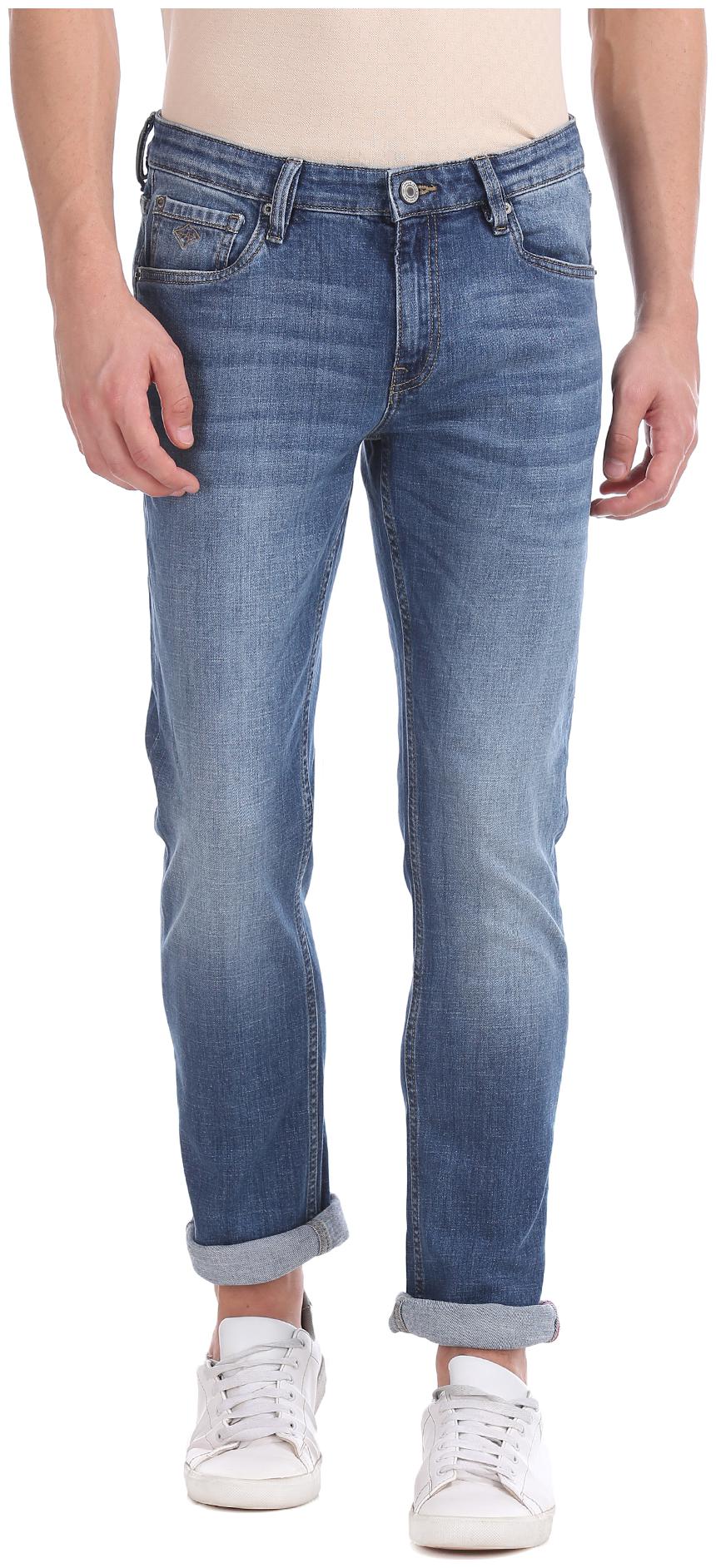 

Arrow Men Blue Slim Fit Jeans