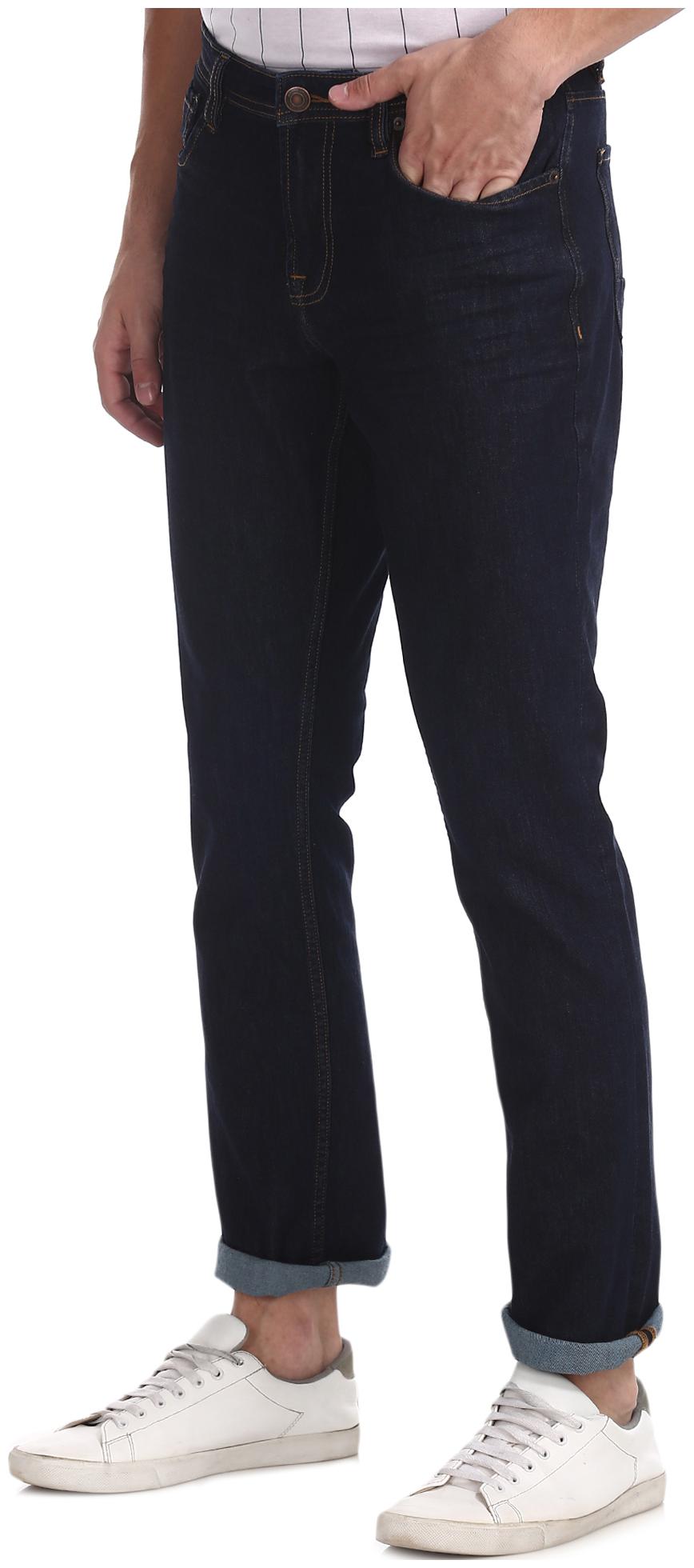 

Arrow Men Blue Slim Fit Jeans