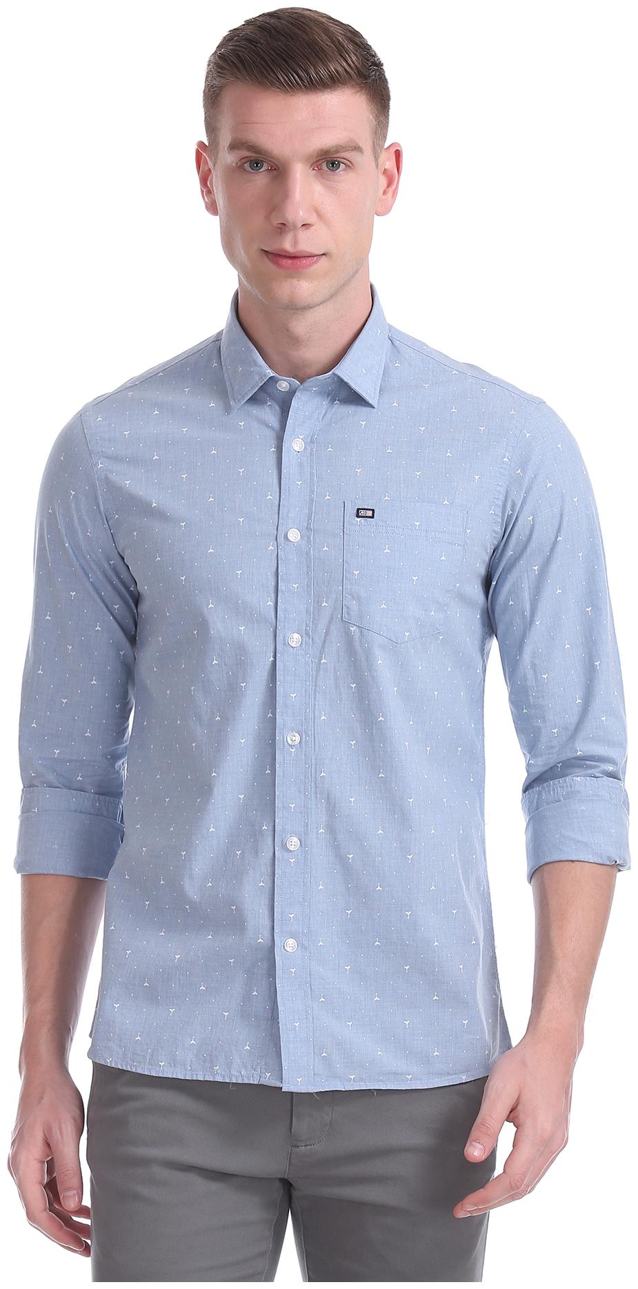 

Arrow Men Blue Solid Regular Fit Casual Shirt