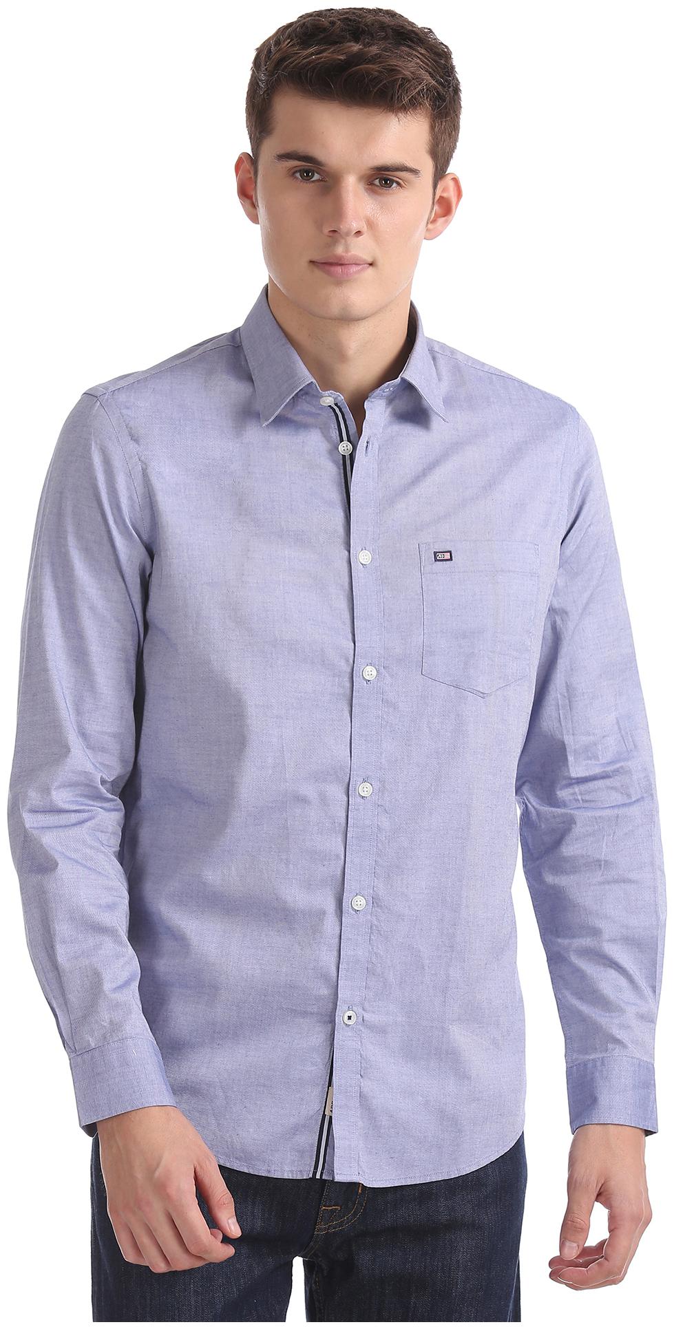 

Arrow Men Blue Solid Slim Fit Casual Shirt