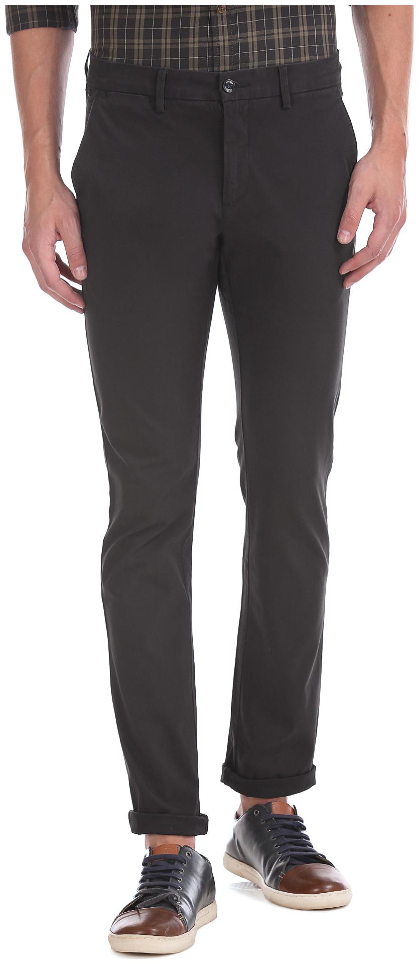 

Arrow Men Brown Solid Slim fit Regular trousers