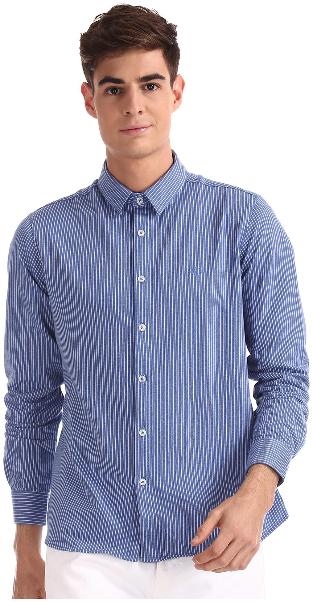 

Arrow Men Blue Vertical Stripes Slim Fit Casual Shirt