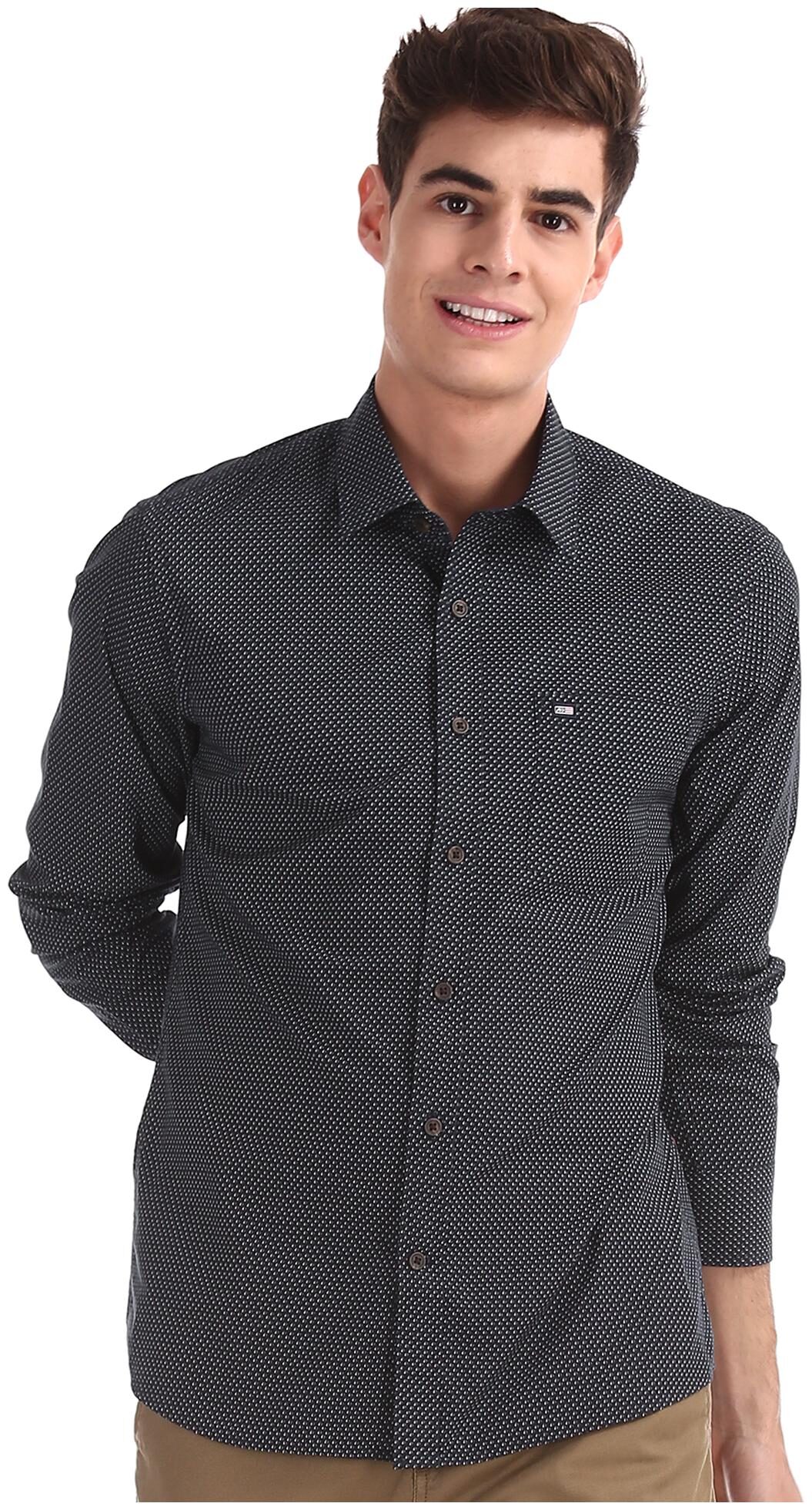 

Arrow Men Blue Printed Slim Fit Casual Shirt
