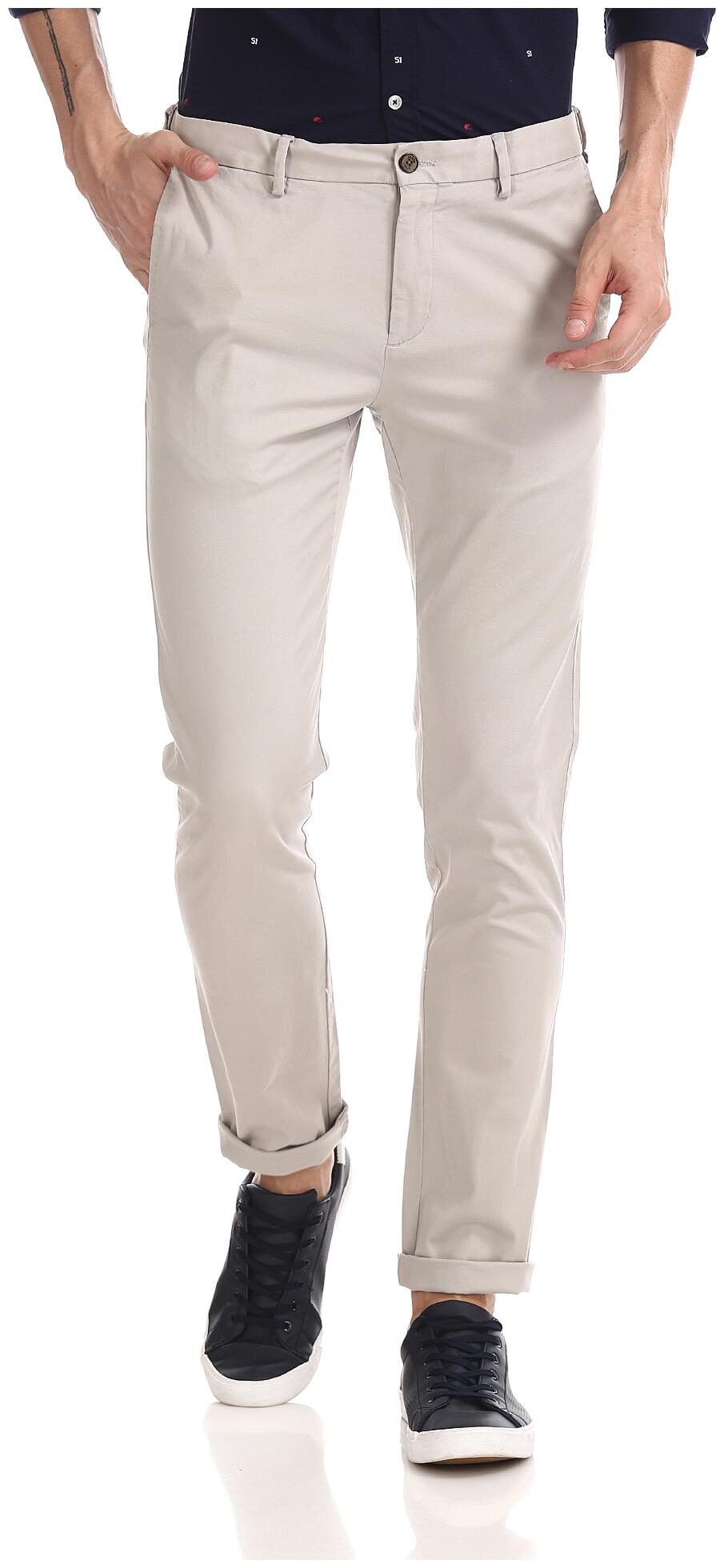 

Arrow Men Grey Solid Slim fit Regular trousers