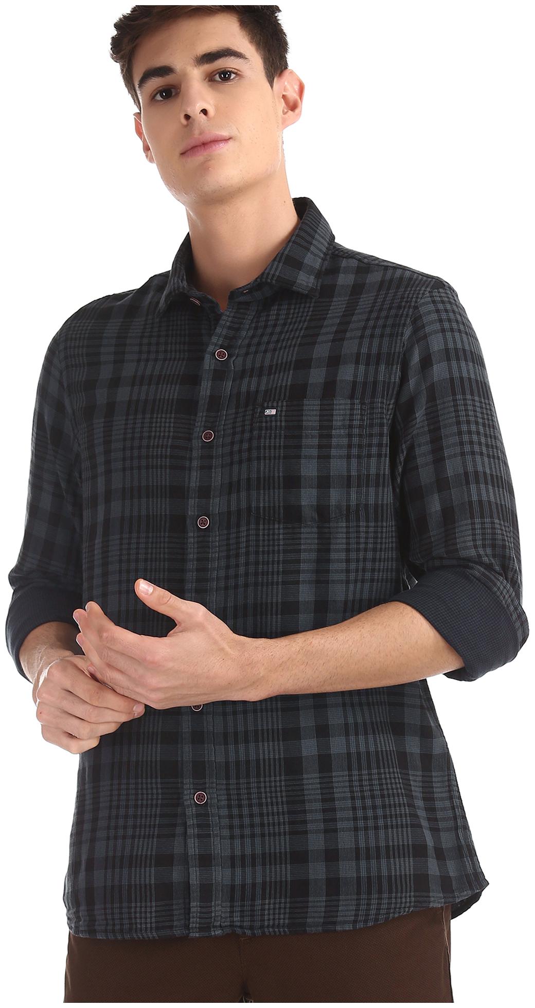 

Arrow Men Grey Checked Slim Fit Casual Shirt
