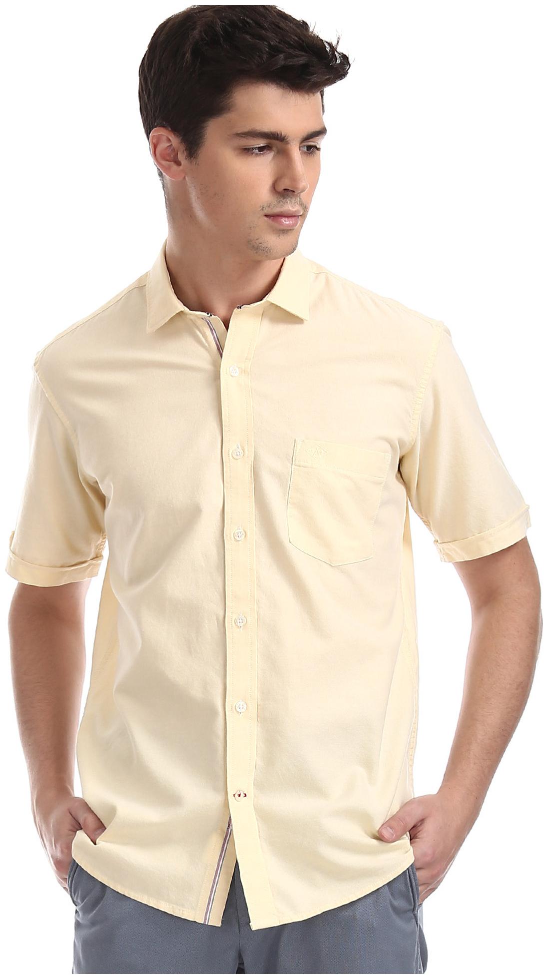 

Arrow Men Yellow Solid Regular Fit Casual Shirt