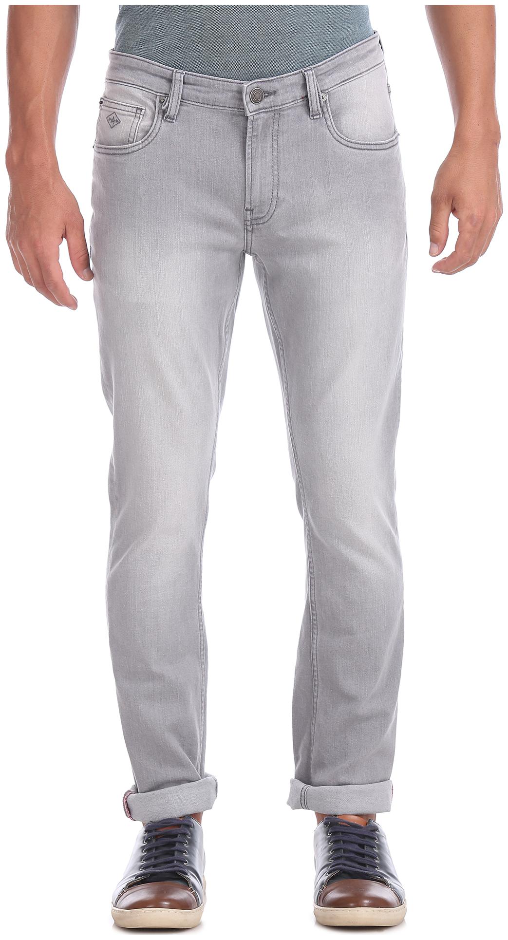 

Arrow Men Grey Slim Fit Jeans