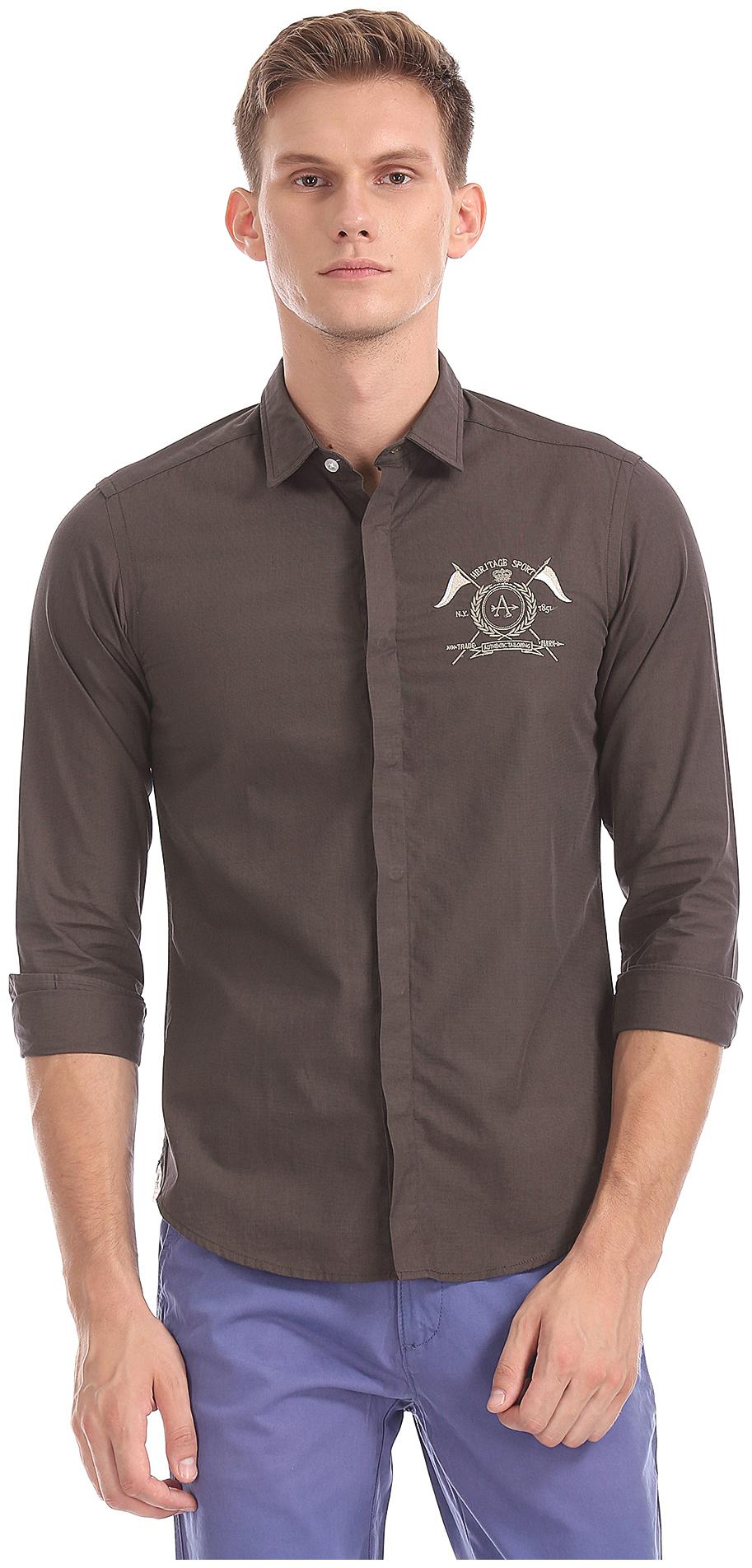 

Arrow Men Brown Solid Slim Fit Casual Shirt
