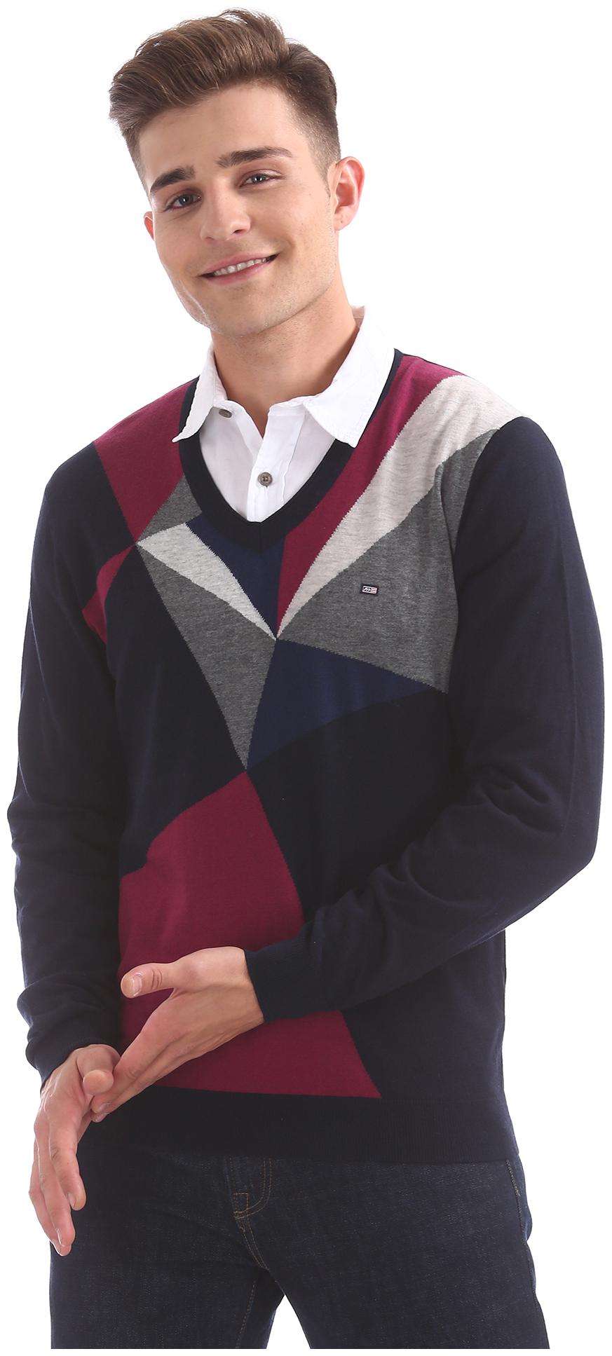

Arrow Men Blue V neck Pullover