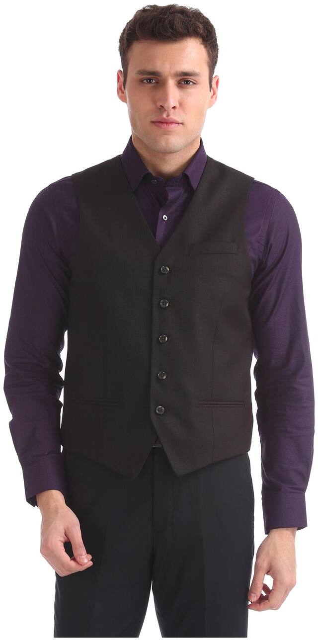 Arrow Men Polyester Slim Fit Waistcoat - Black