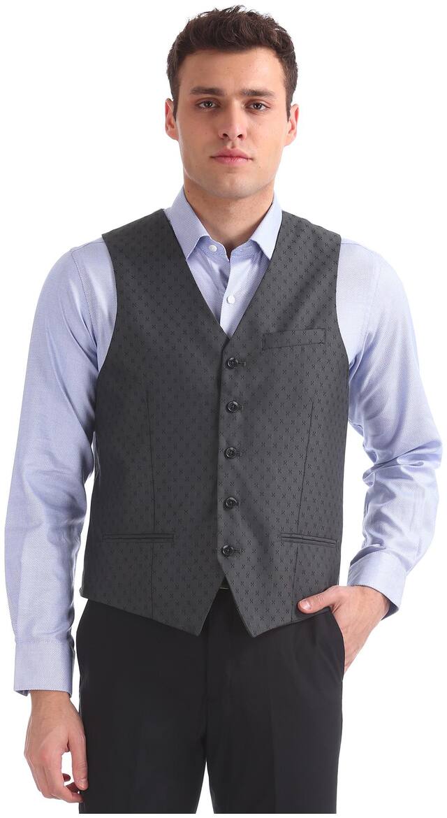 Arrow Men Polyester Slim Fit Waistcoat - Grey