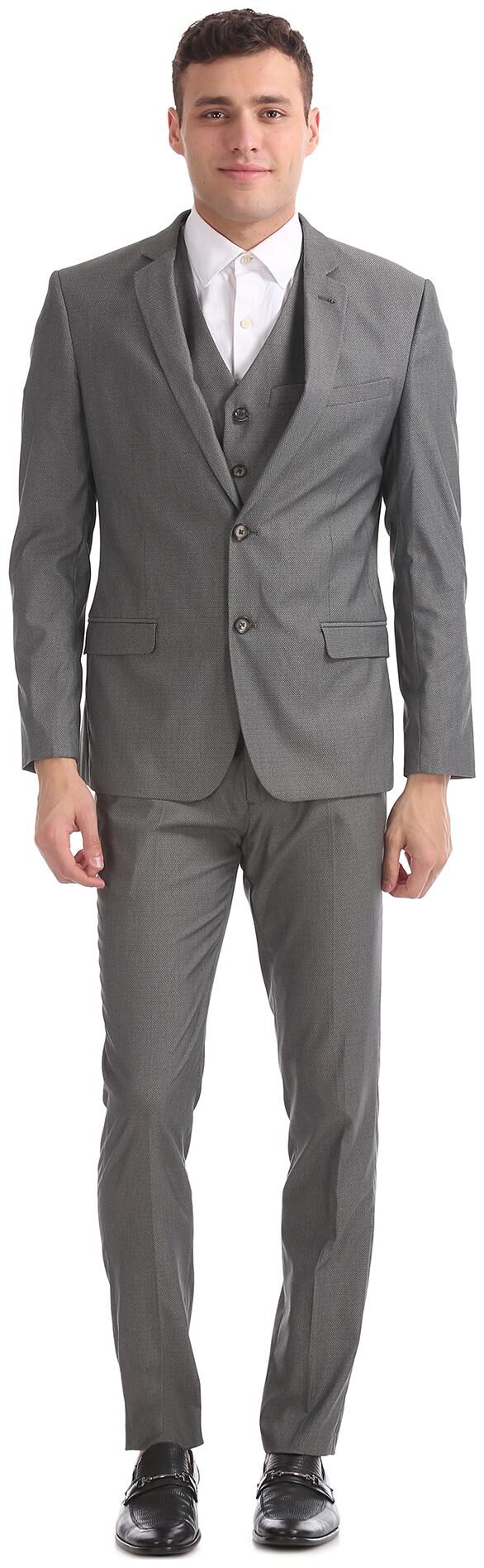 

Arrow Men Polyester Single Breasted Suit Grey