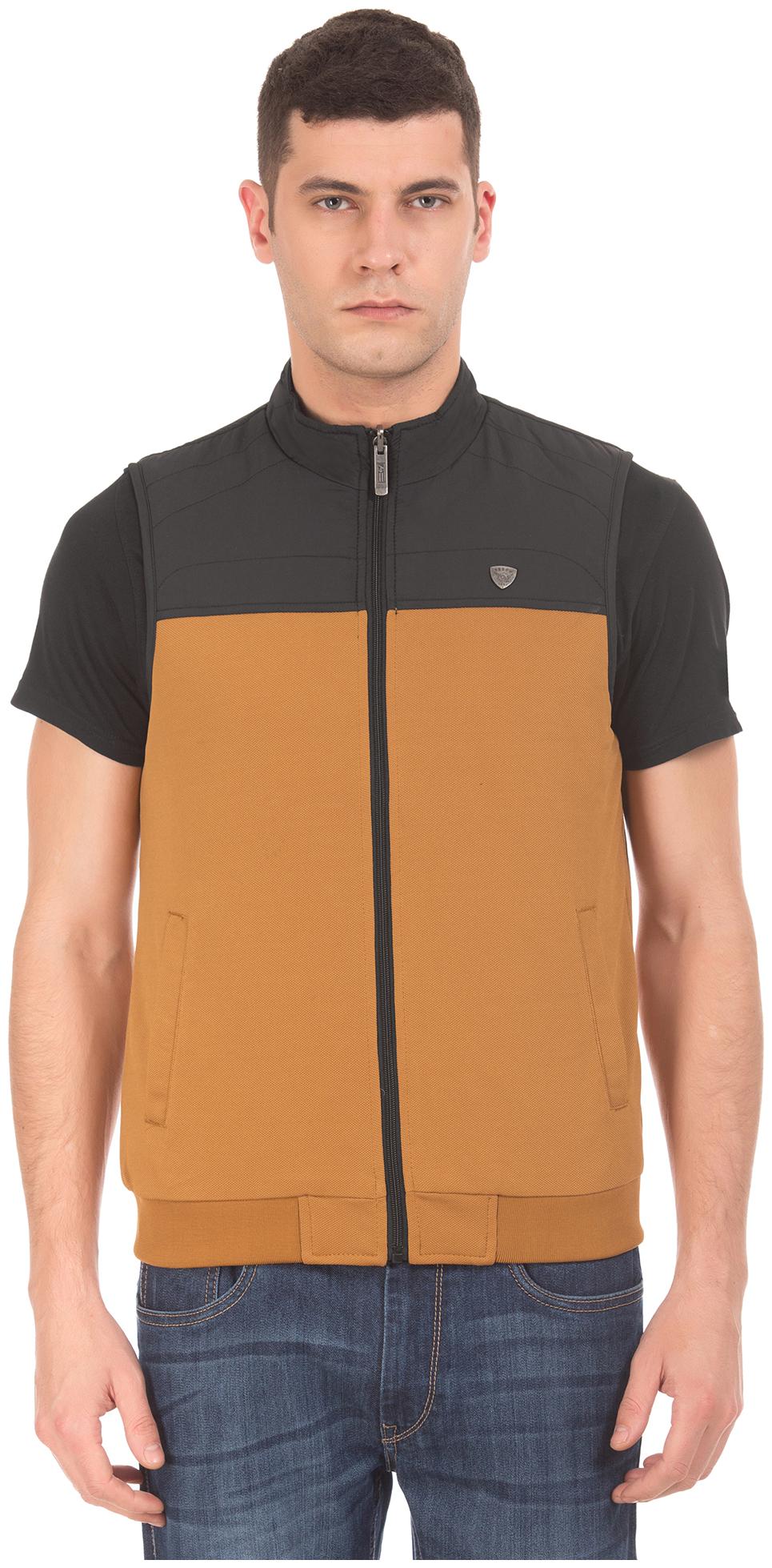 

Arrow Men Polyester Quilted Jacket Multi
