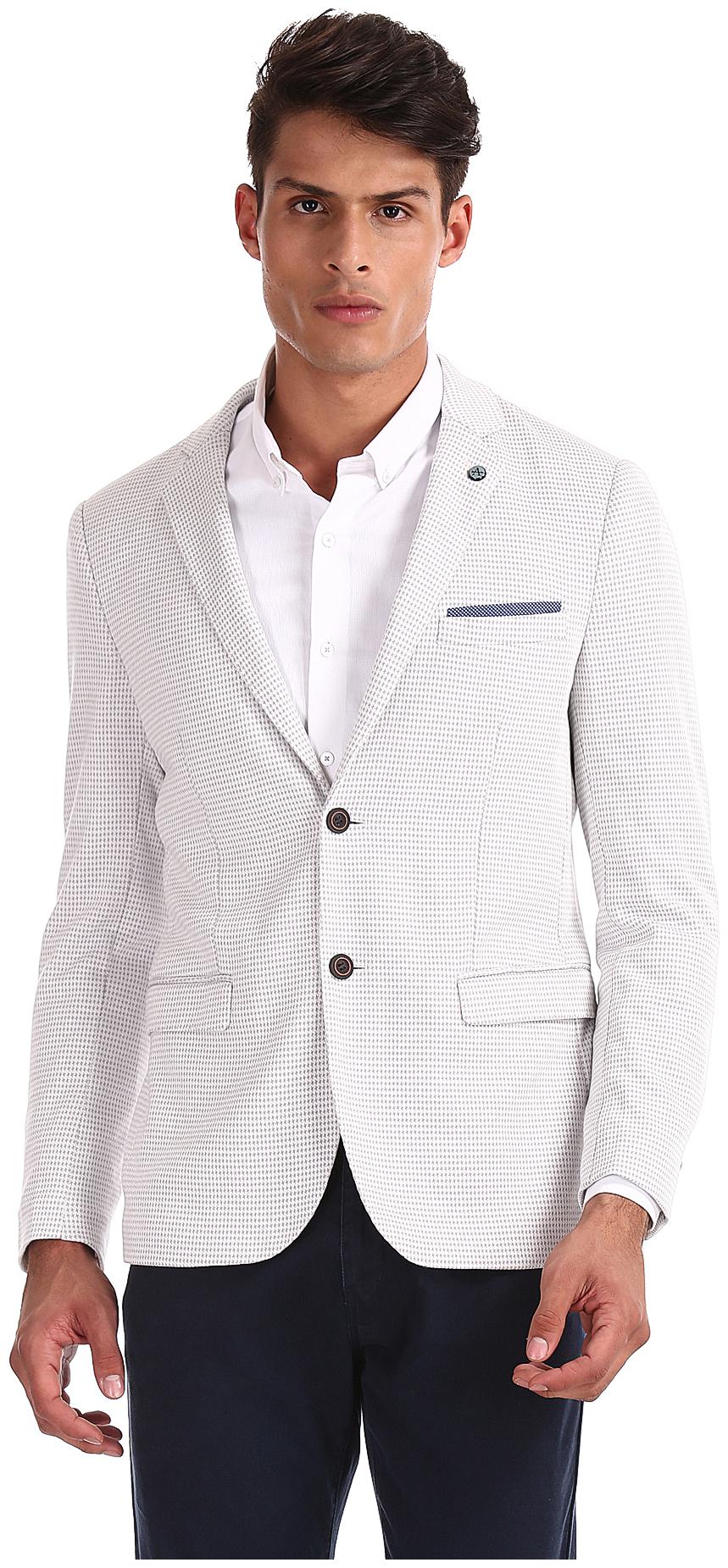 

Arrow Men White Solid Slim fit Single Breasted Blazer